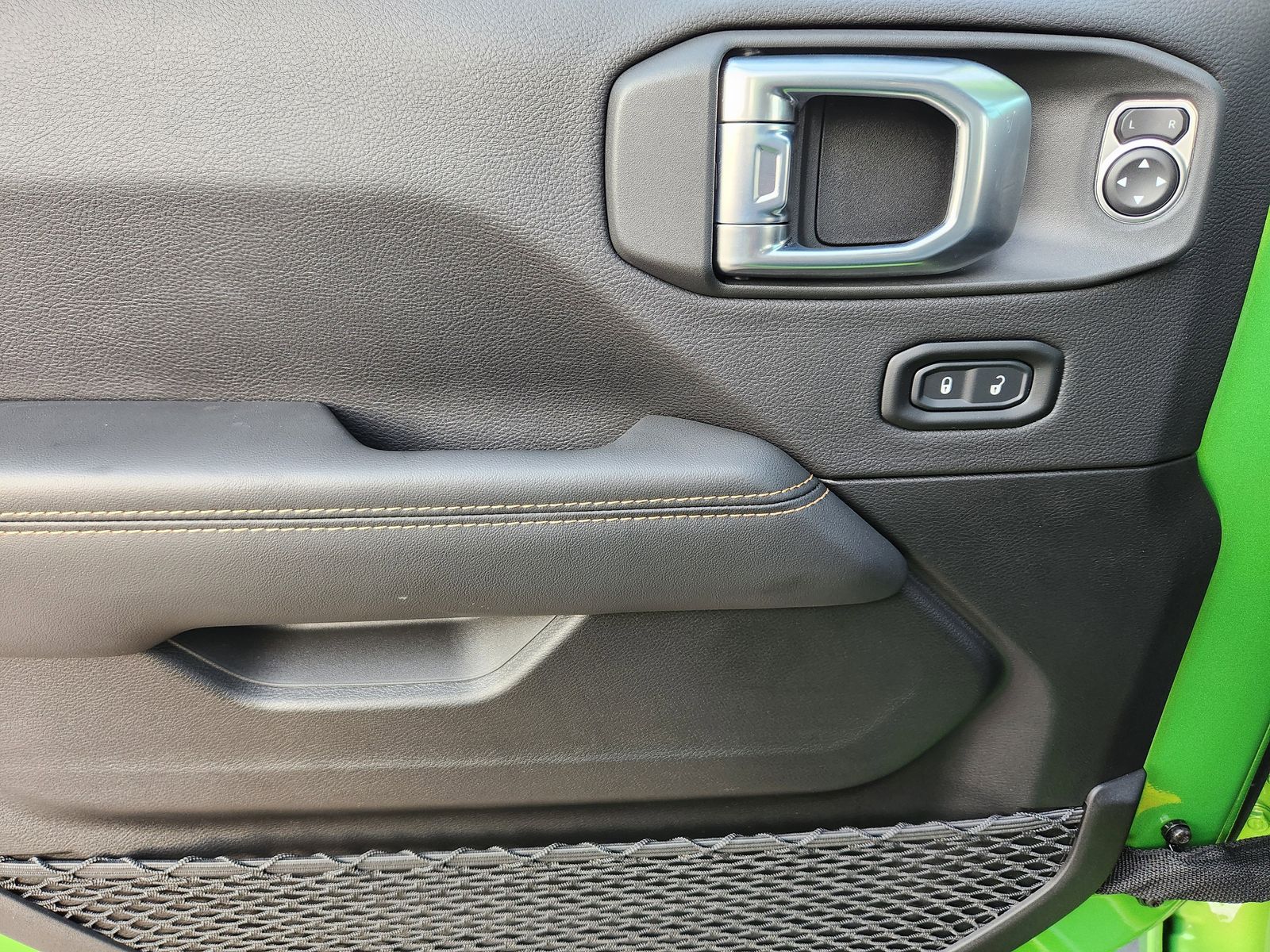 New 2026 Mojito Jeep 4-DOOR SAHARA image 32