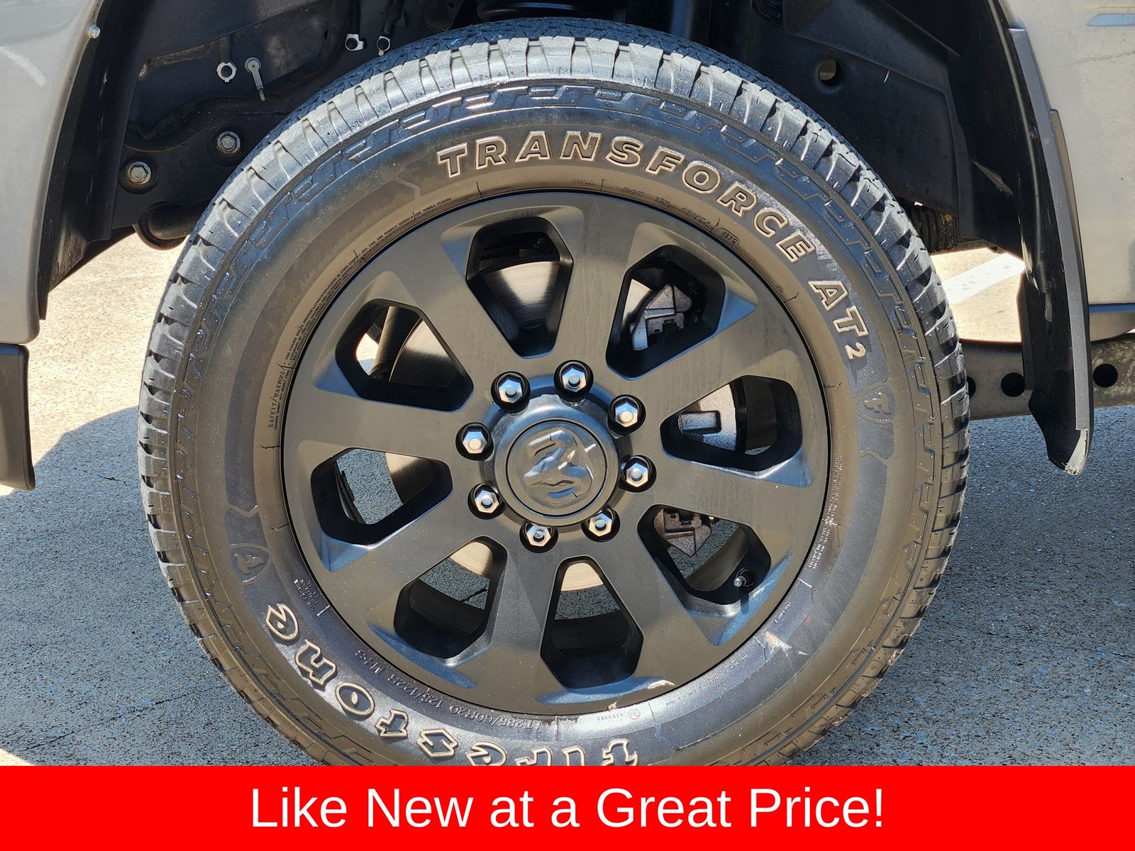 Used 2026 Ceramic Gray Clearcoat Ram Laramie image 22