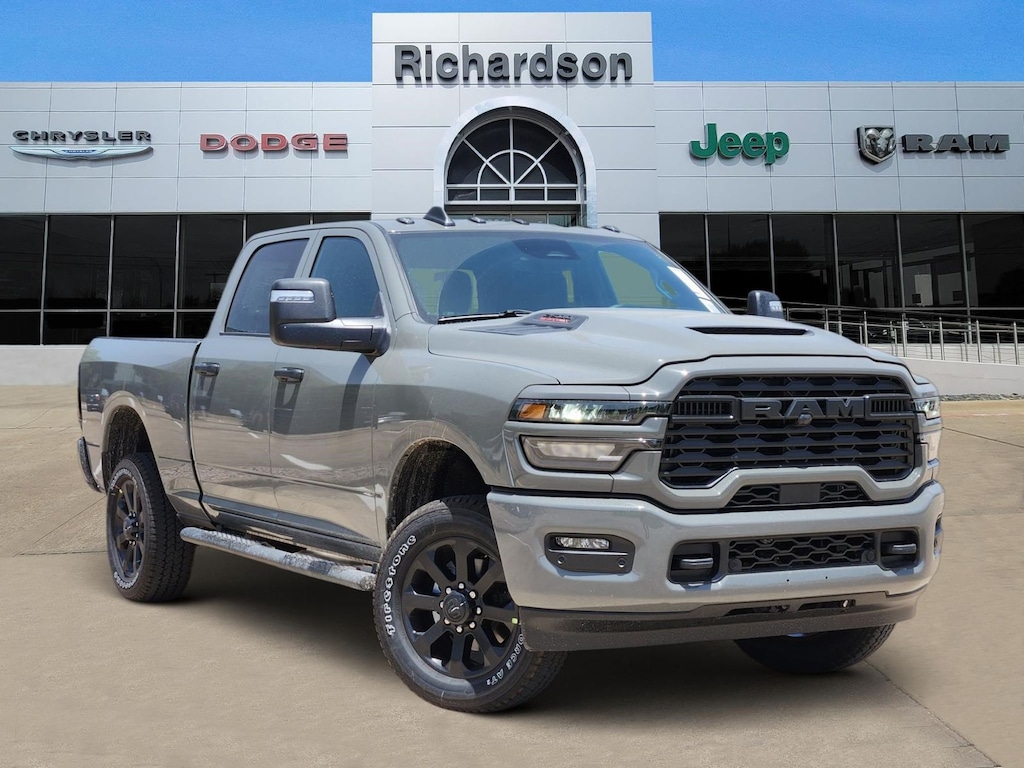 New 2026 Ram 2500 BLACK EXPRESS CREW CAB 4X4 6'4 BOX Pickup
