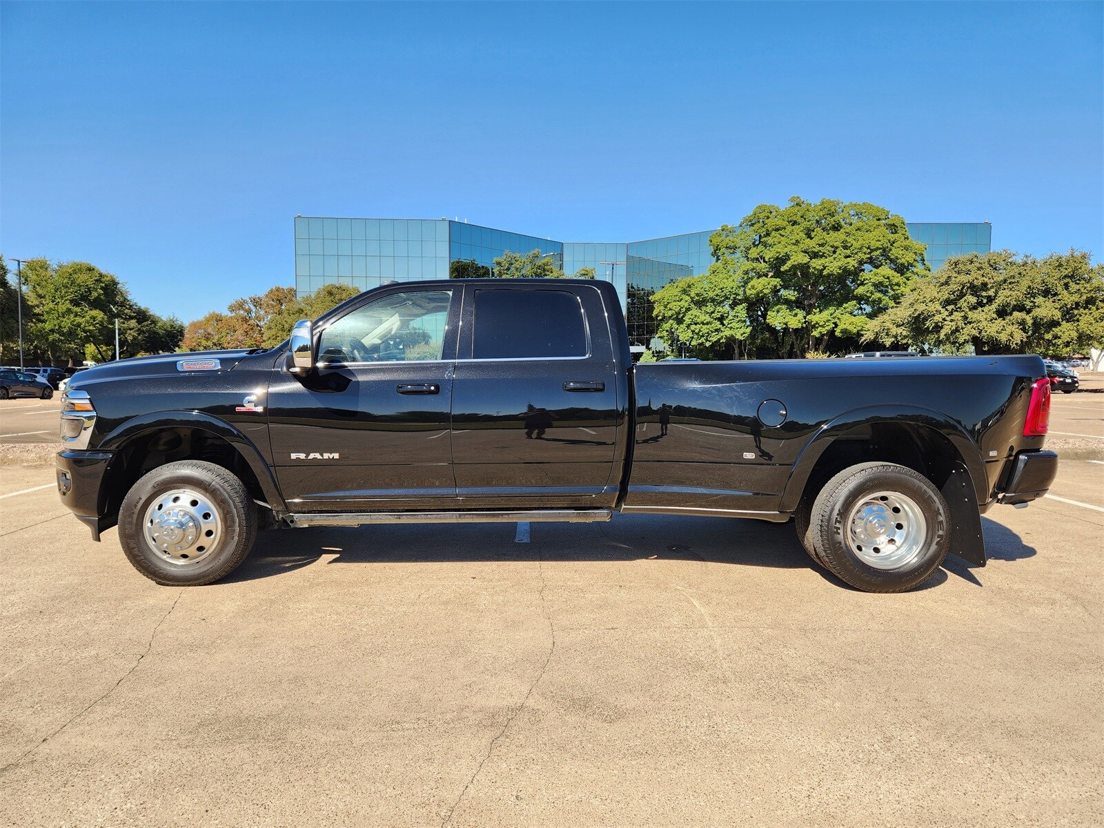 2025 Ram 3500 Limited photo 2