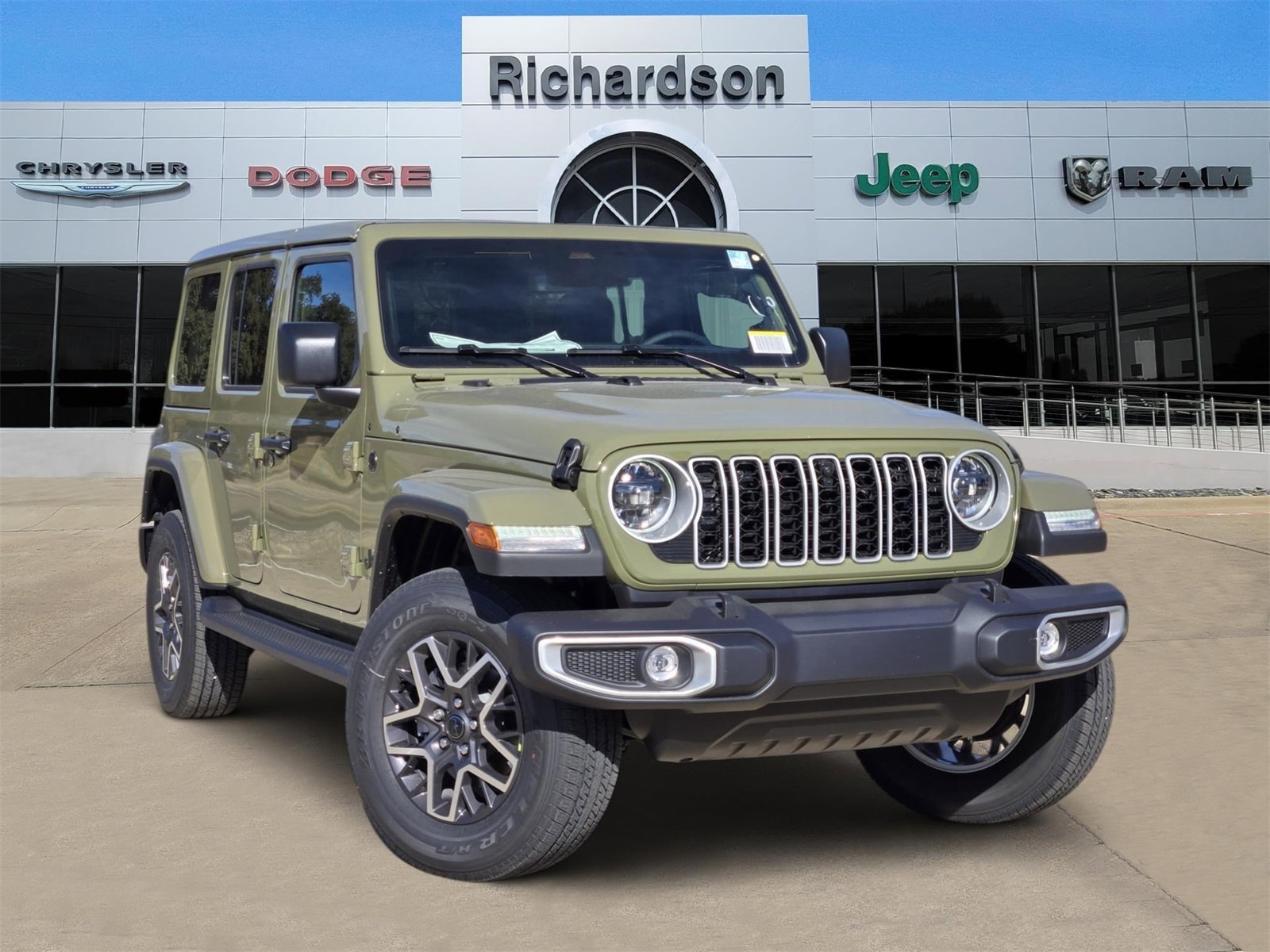 2026 Jeep Wrangler 4-Door Sahara's photo