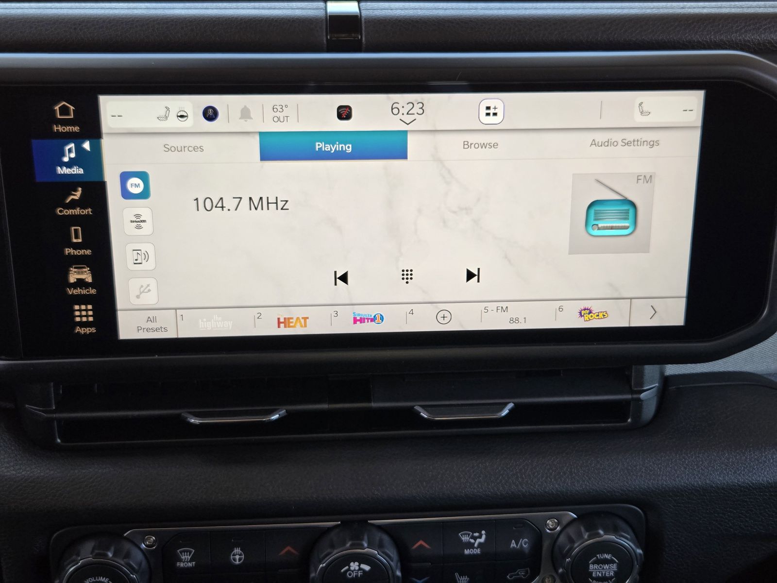 New 2026 Black Jeep 4-DOOR WILLYS image 17