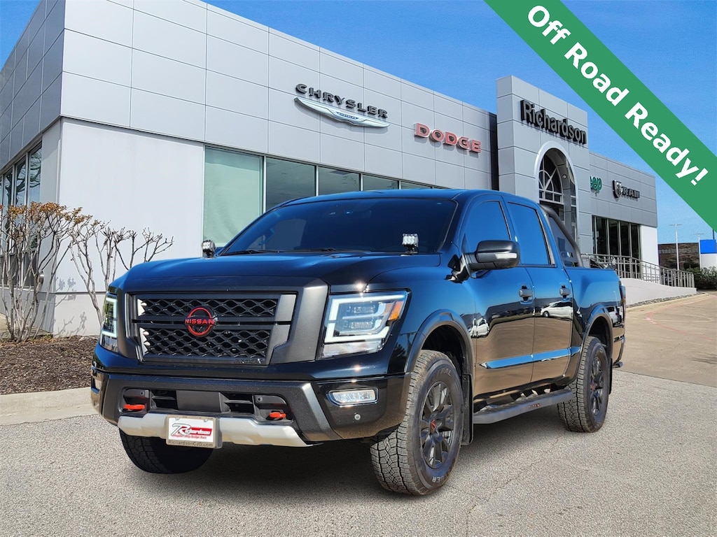 Used 2024 Nissan Titan PRO-4X Truck Crew Cab