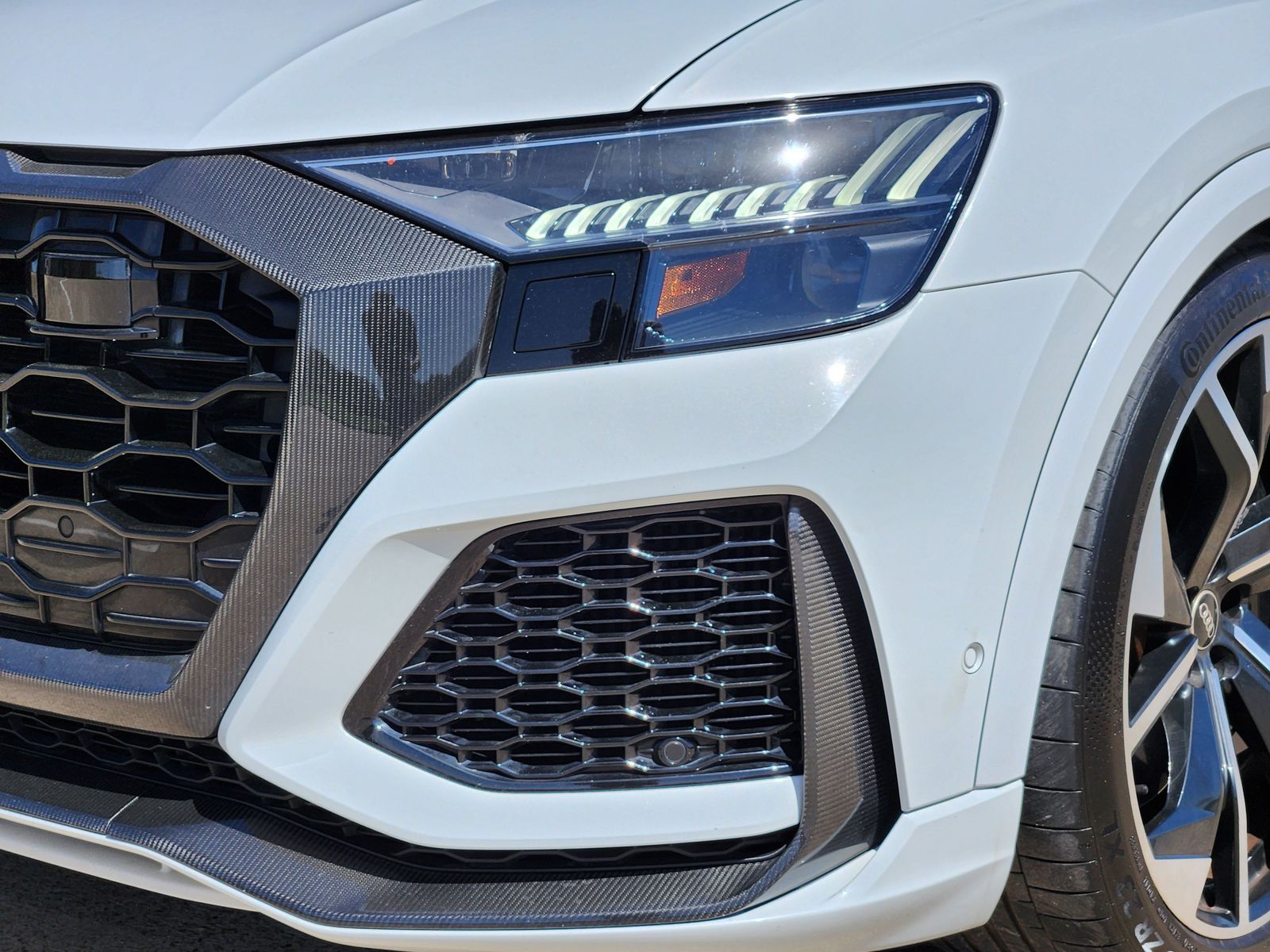 Used 2023 Glacier White Audi 4.0T image 10