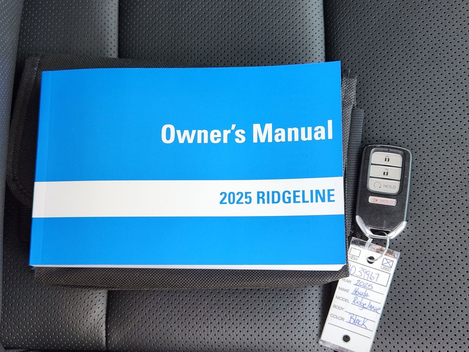 Used 2025 Crystal Black Pearl Honda RTL image 42