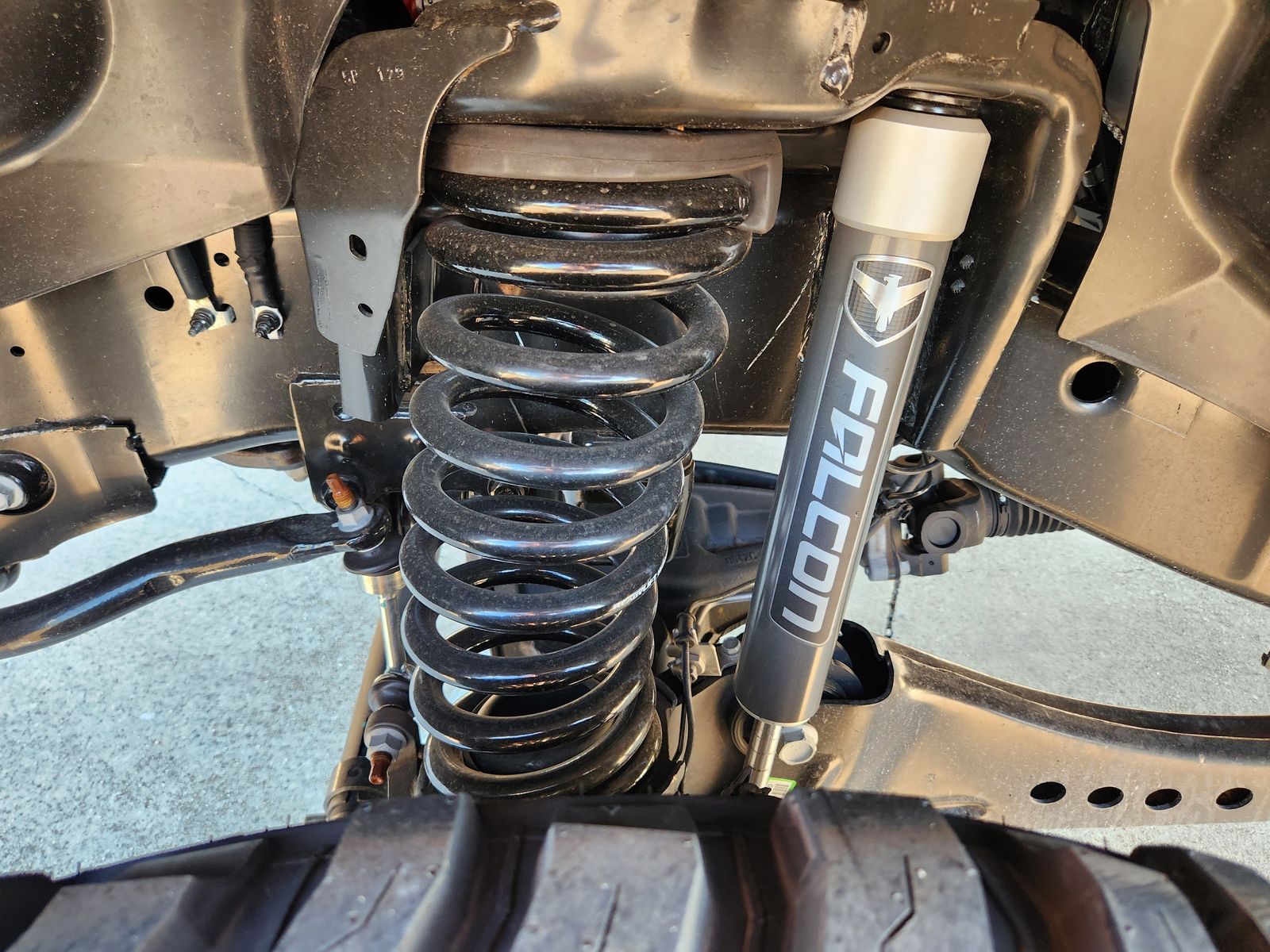 New 2025 Bright White Ram BIG HORN CREW CAB 4X4 6