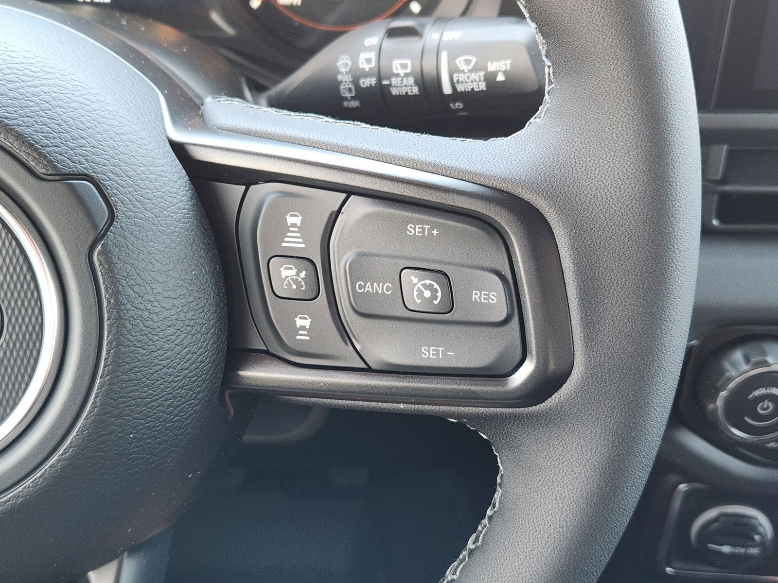 New 2026 Firecracker Red Jeep 4-DOOR RUBICON image 37