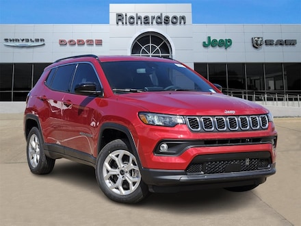 2025 Jeep Compass LATITUDE 4X4 Sport Utility