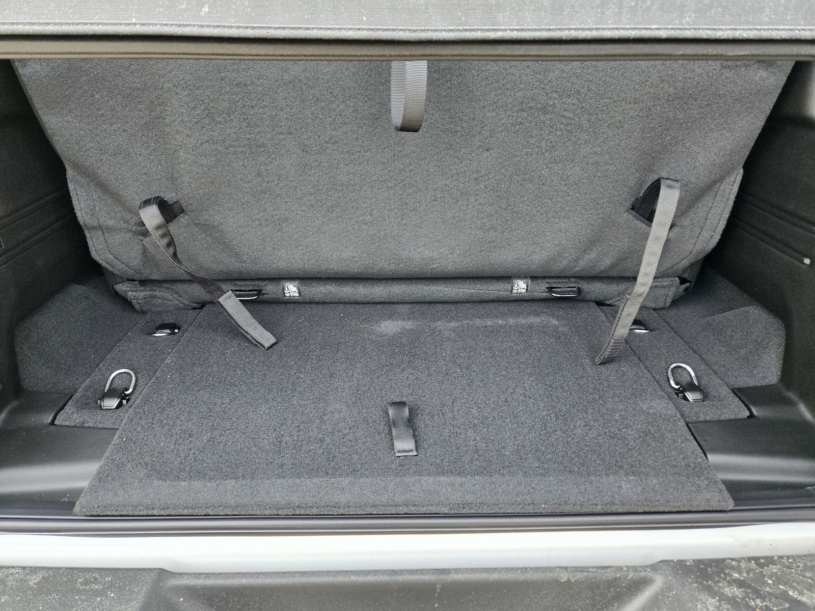 New 2026 Bright White Jeep 2-DOOR SPORT image 31