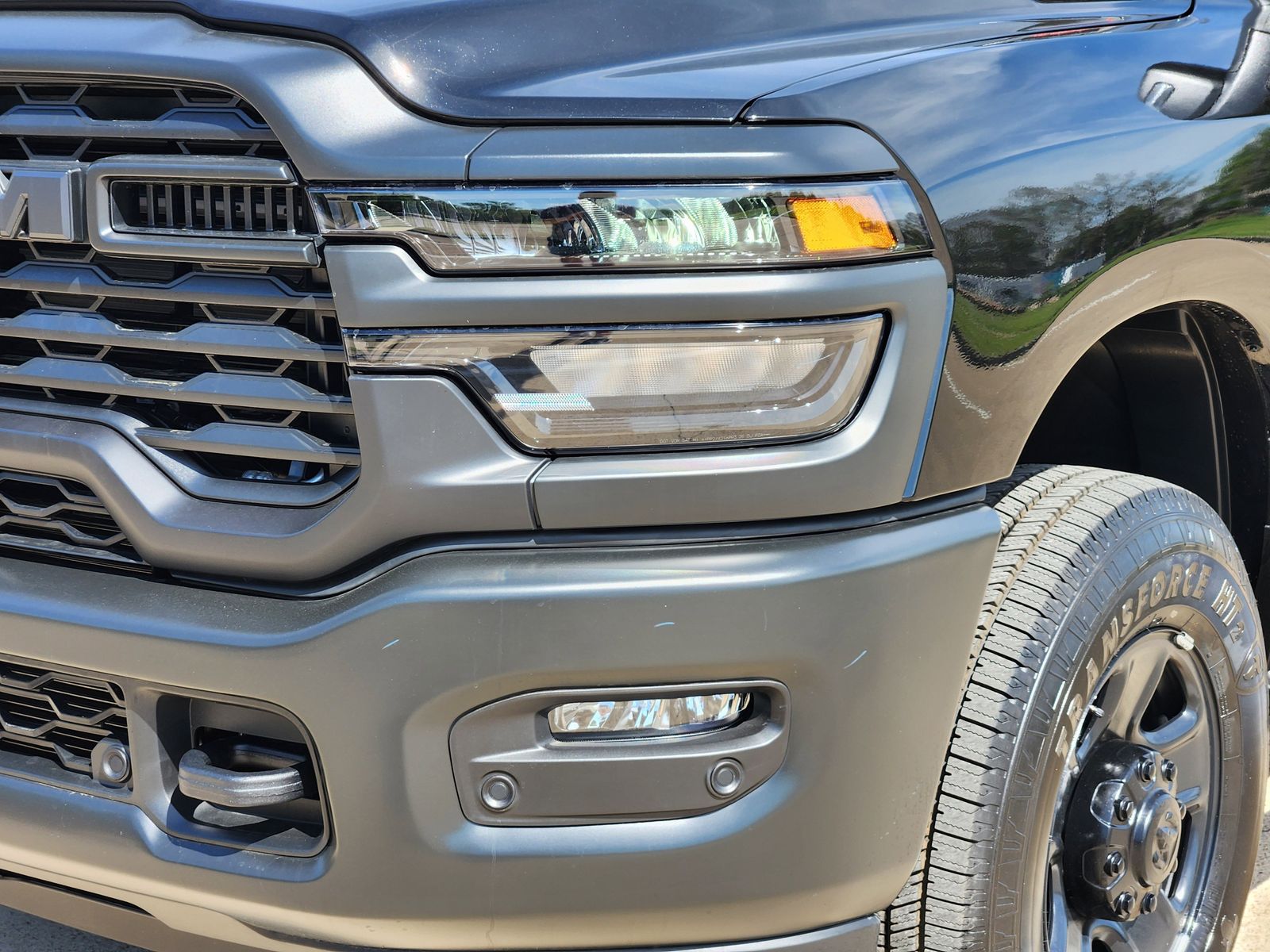 New 2026 Diamond Black Crystal Pearlcoat Ram TRADESMAN CREW CAB 4X4 6