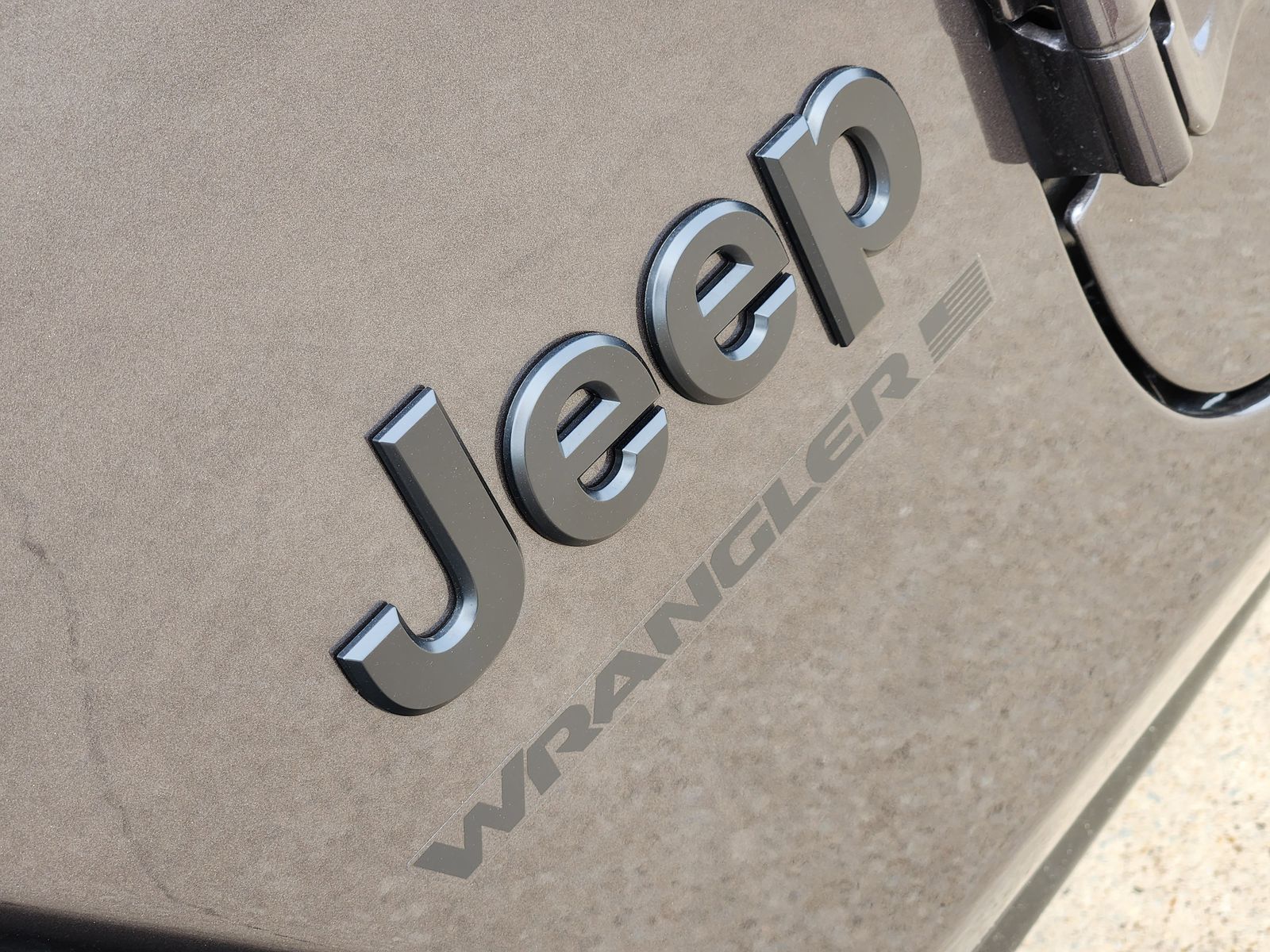 New 2026 Granite Crystal Jeep 4-DOOR SPORT image 18