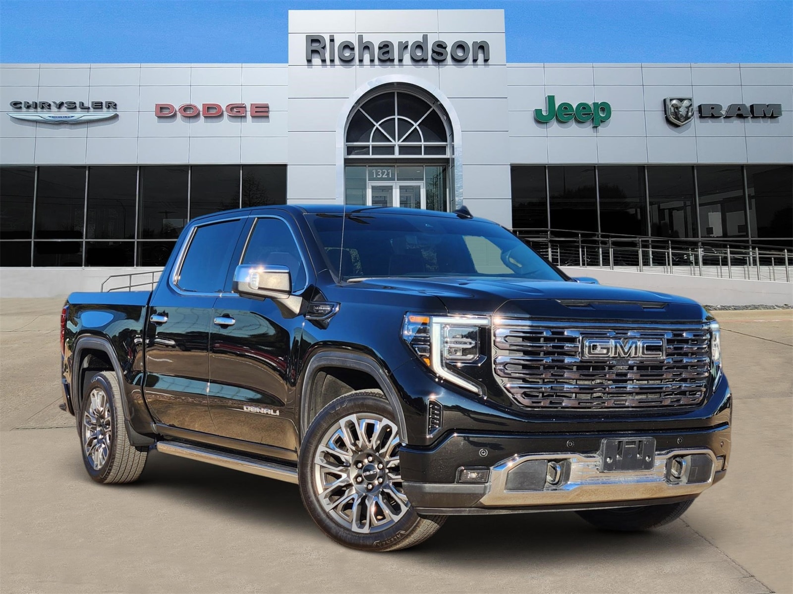 2025 GMC Sierra 1500 Denali Ultimate's photo