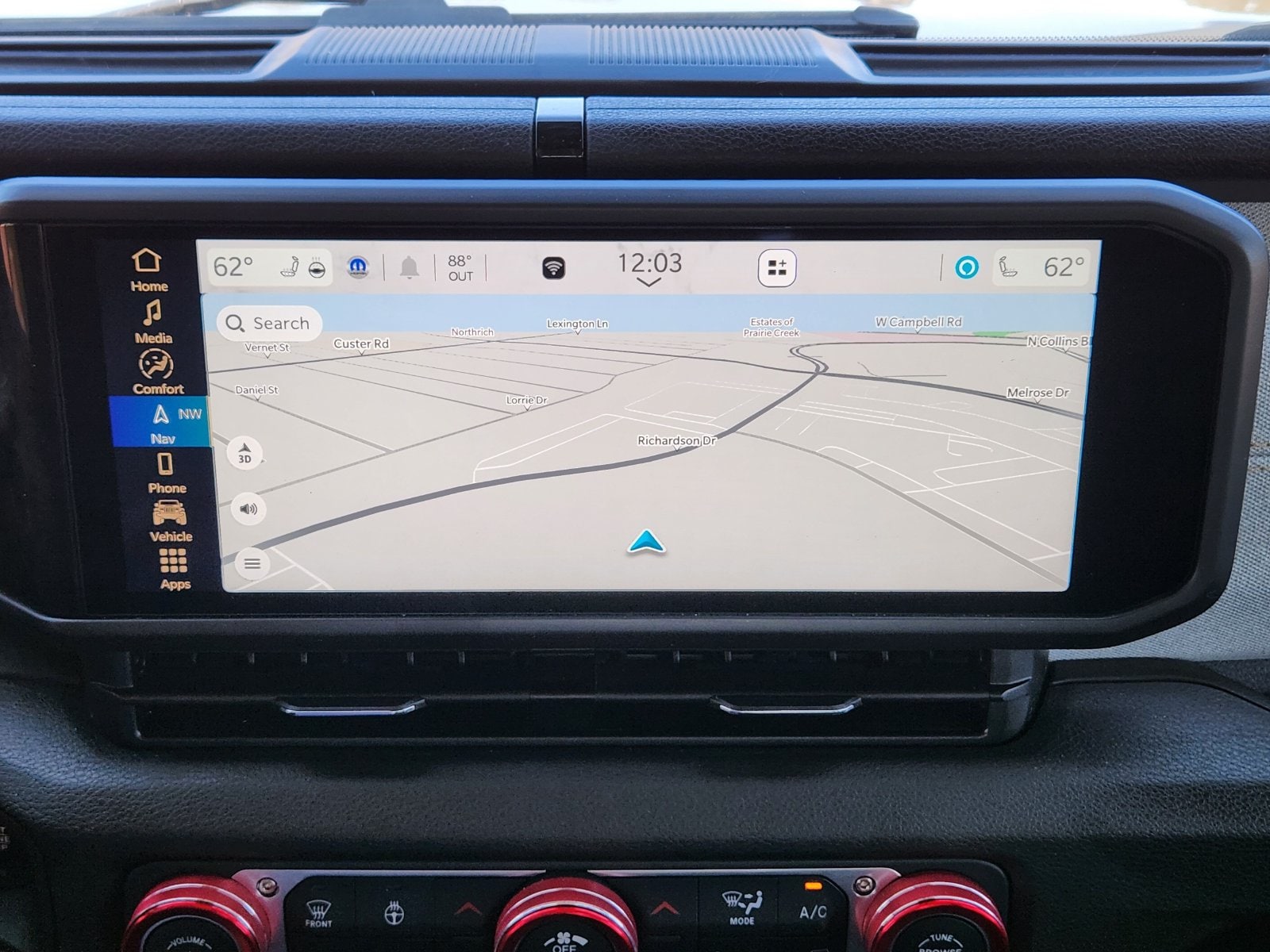 Used 2025 Granite Crystal Jeep Sport image 25