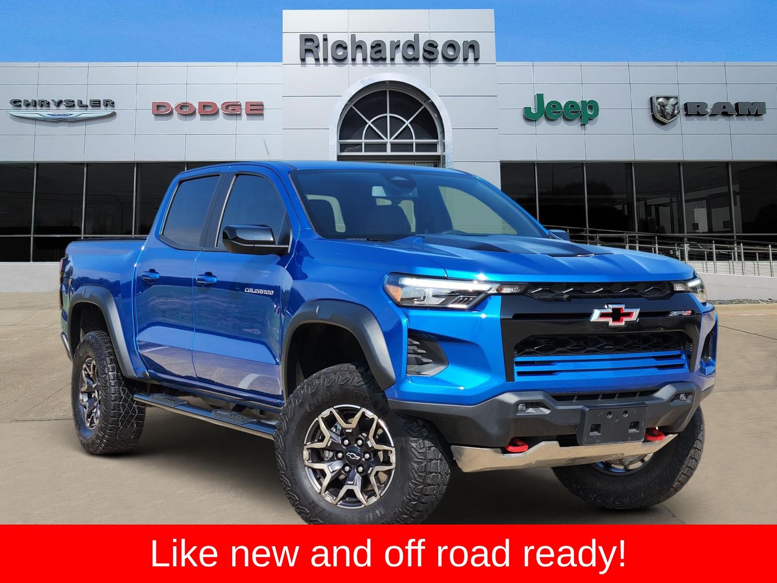Glacier Blue 2024 Chevrolet Colorado Pickup Truck Four-Wheel Drive 8-Speed Automatic