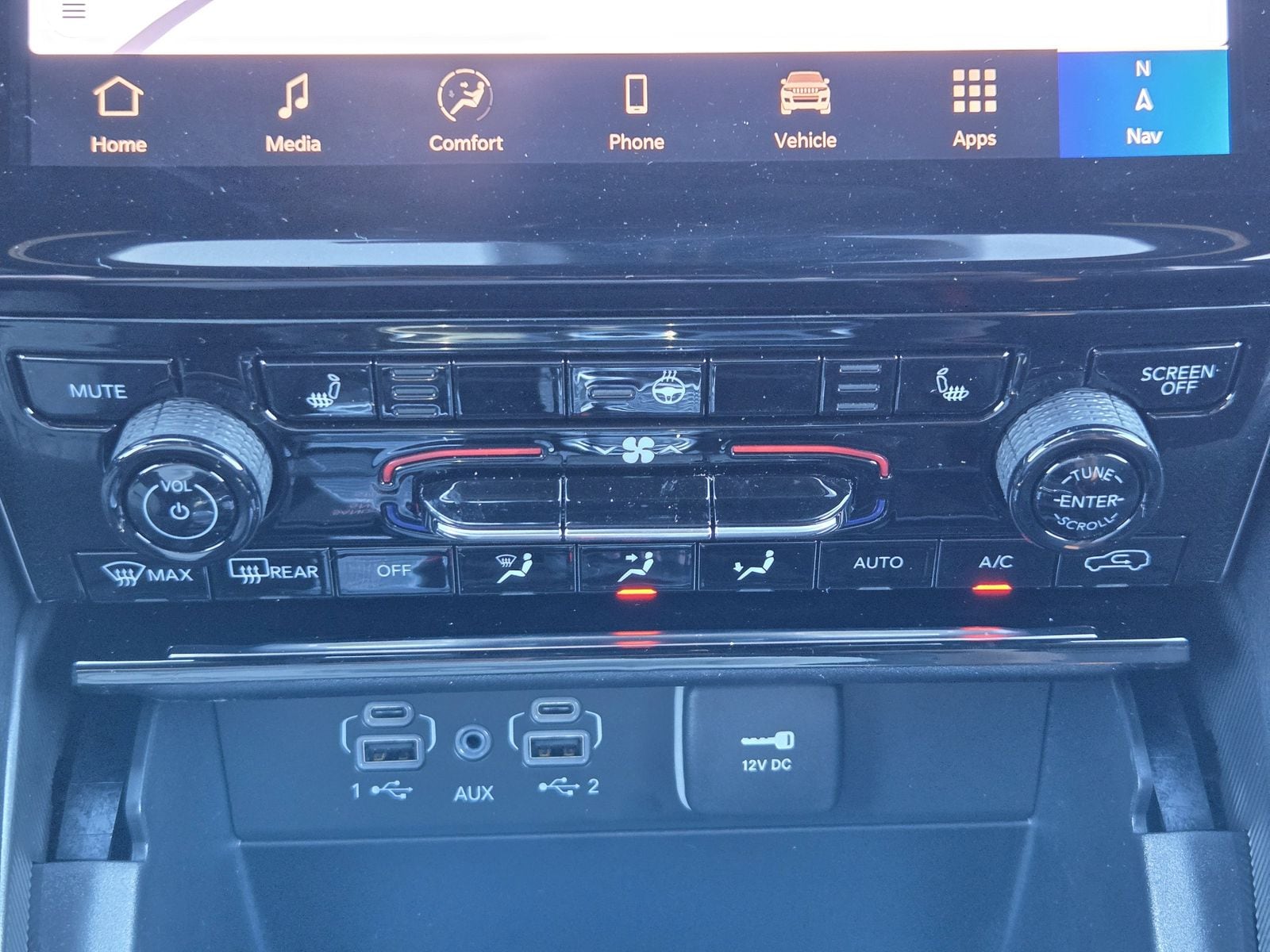 New 2025 Diamond Black Crystal Pearlcoat Jeep L LIMITED 4X4 image 19