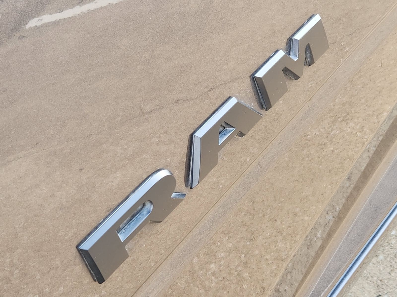 Used 2022 Granite Crystal Ram Laramie image 18