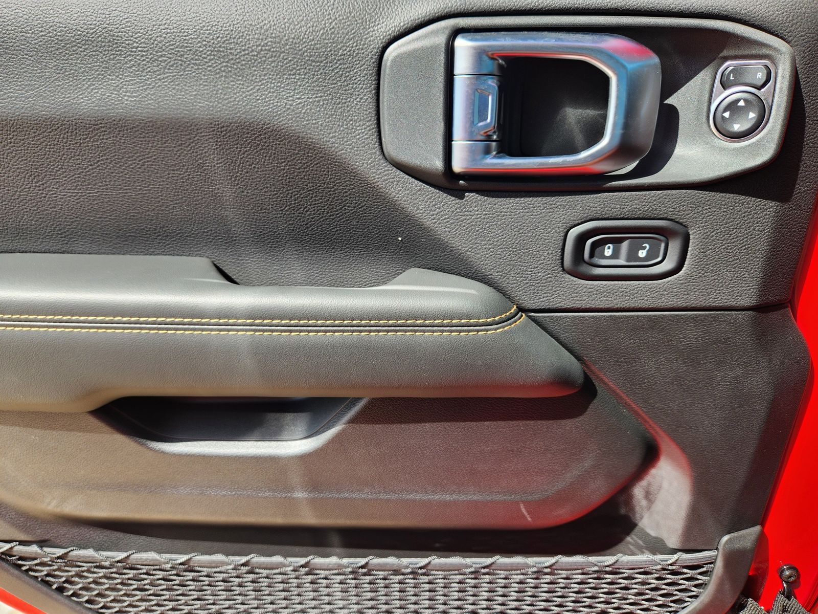 New 2026 Firecracker Red Jeep 4-DOOR SAHARA image 32