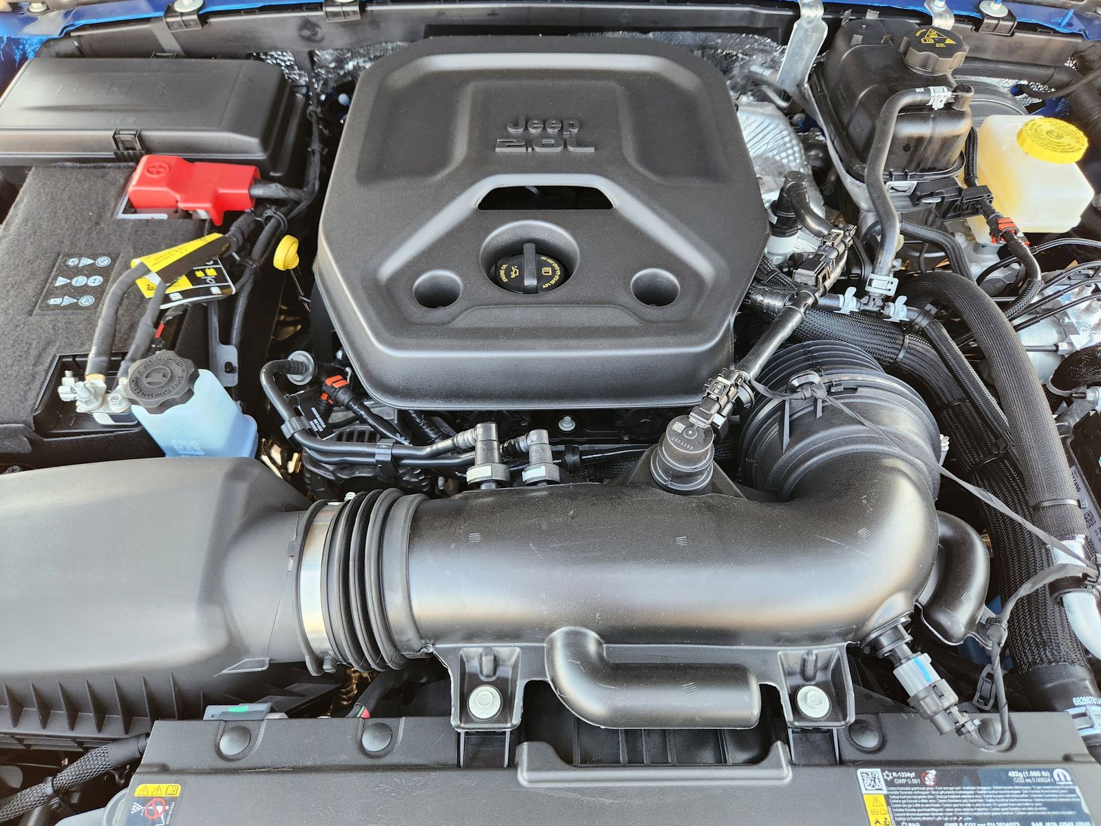 New 2026 Hydro Blue Pearlcoat Jeep 4-DOOR SPORT image 40