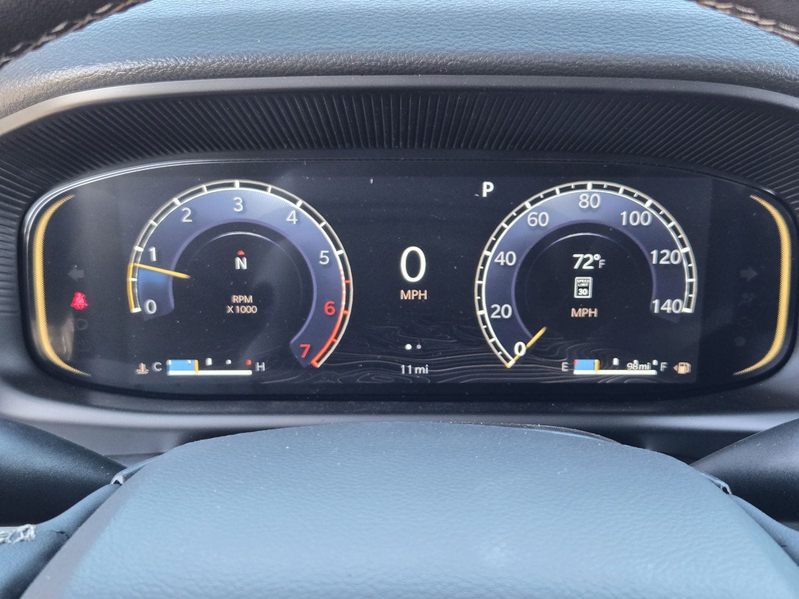 New 2025 Diamond Black Crystal Pearlcoat Jeep L LIMITED 4X4 image 16