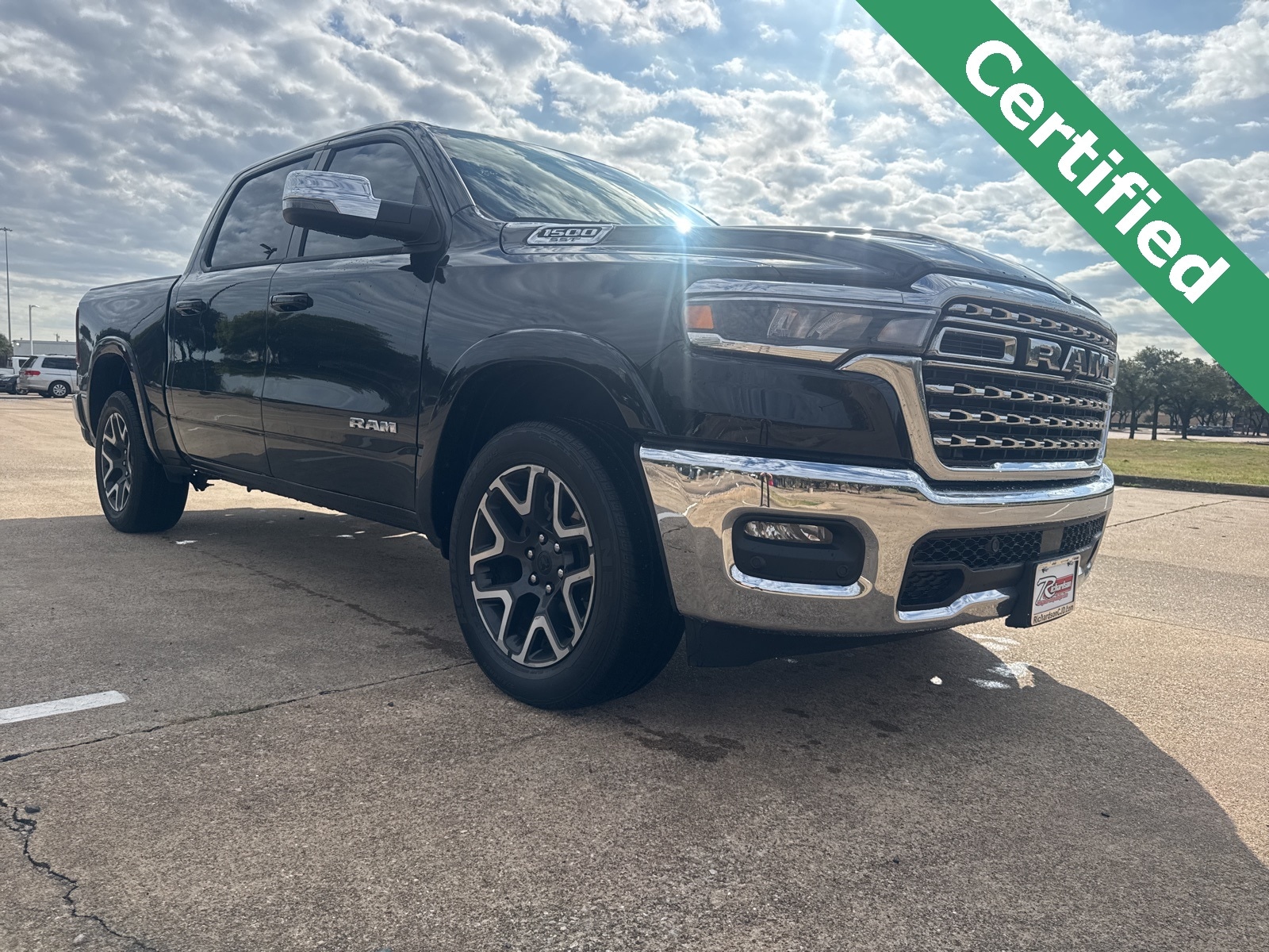 2025 RAM Ram 1500 Pickup Laramie's photo