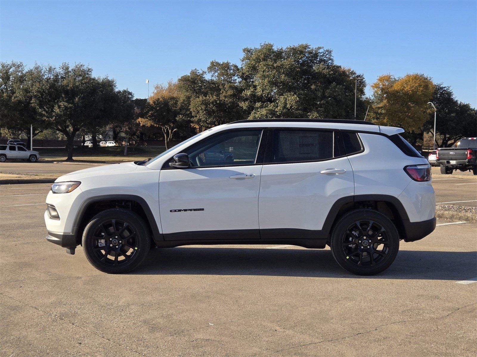 New 2026 Bright White Jeep LATITUDE ALTITUDE 4X4 image 3