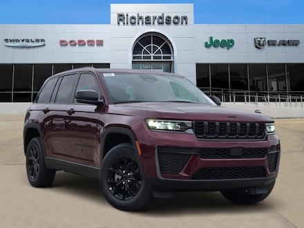 2026 Jeep Grand Cherokee LAREDO ALTITUDE 4X2 Sport Utility