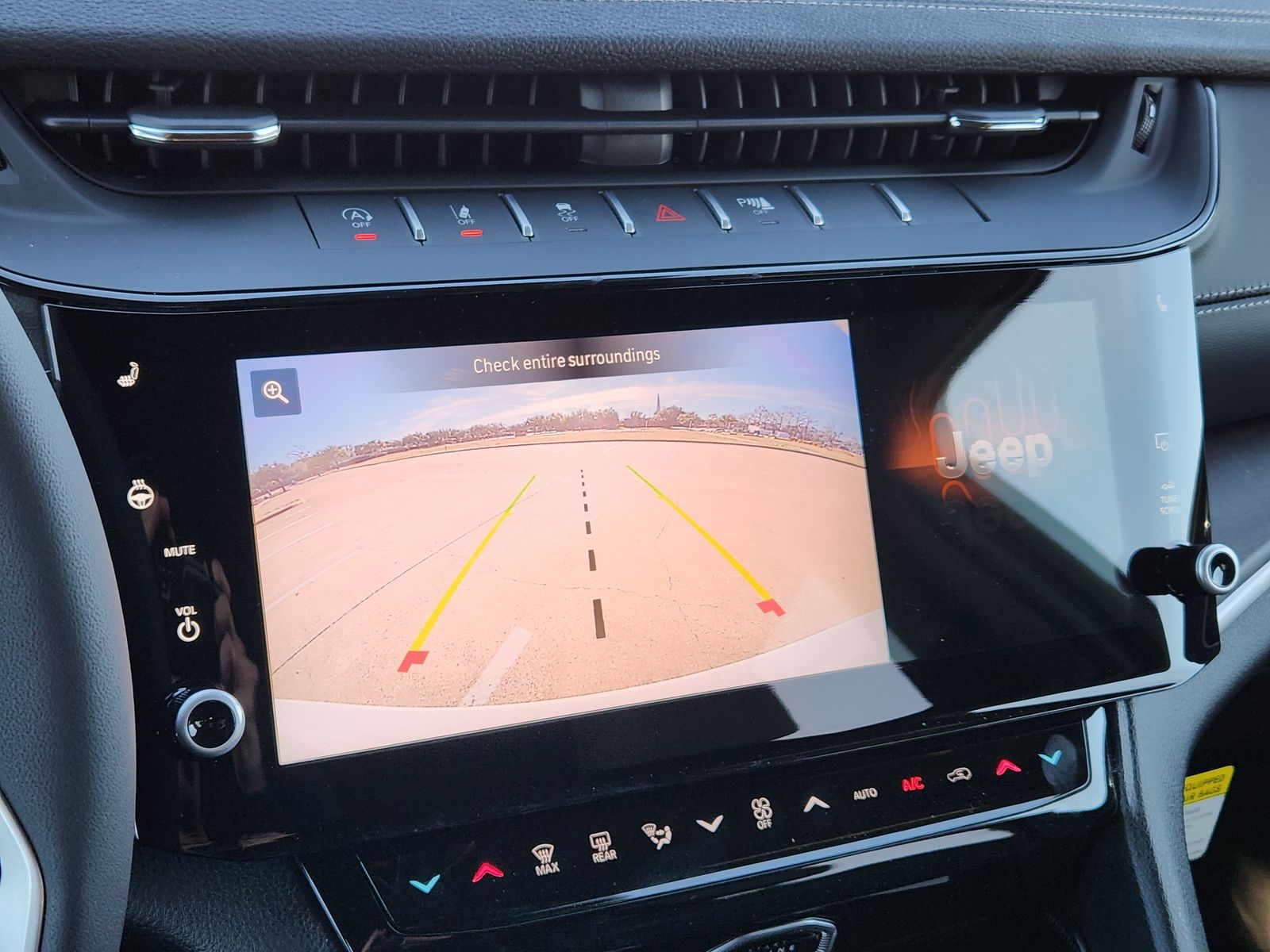 New 2026 Bright White Jeep LAREDO ALTITUDE 4X4 image 19