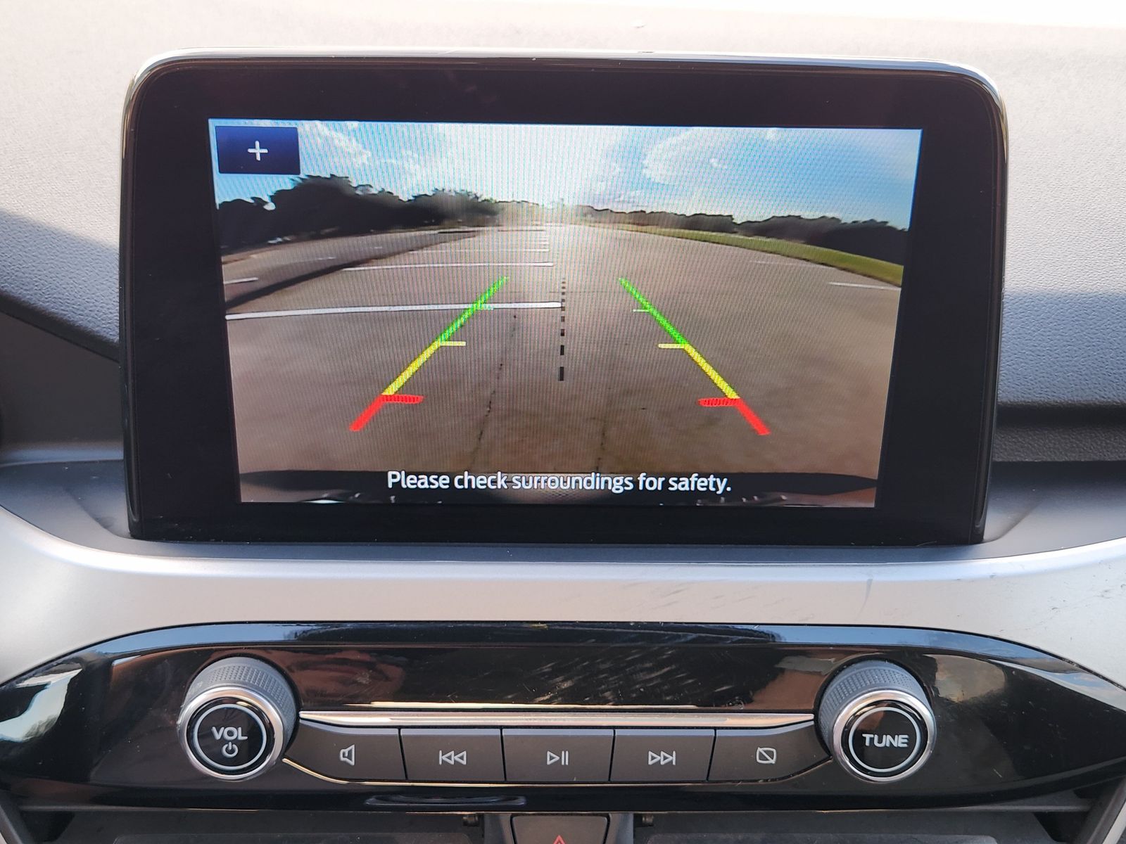 Used 2022 Carbonized Gray Ford SE image 25