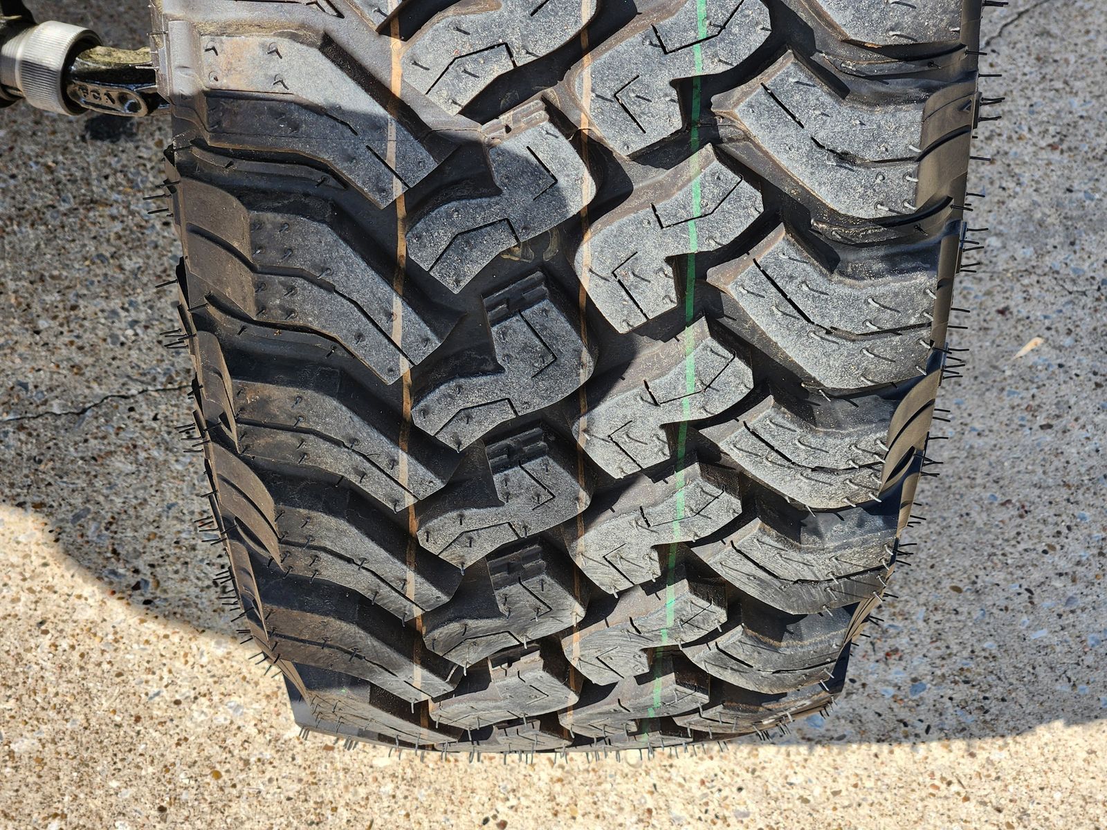 New 2026 Bright White Jeep RUBICON 4X4 image 21