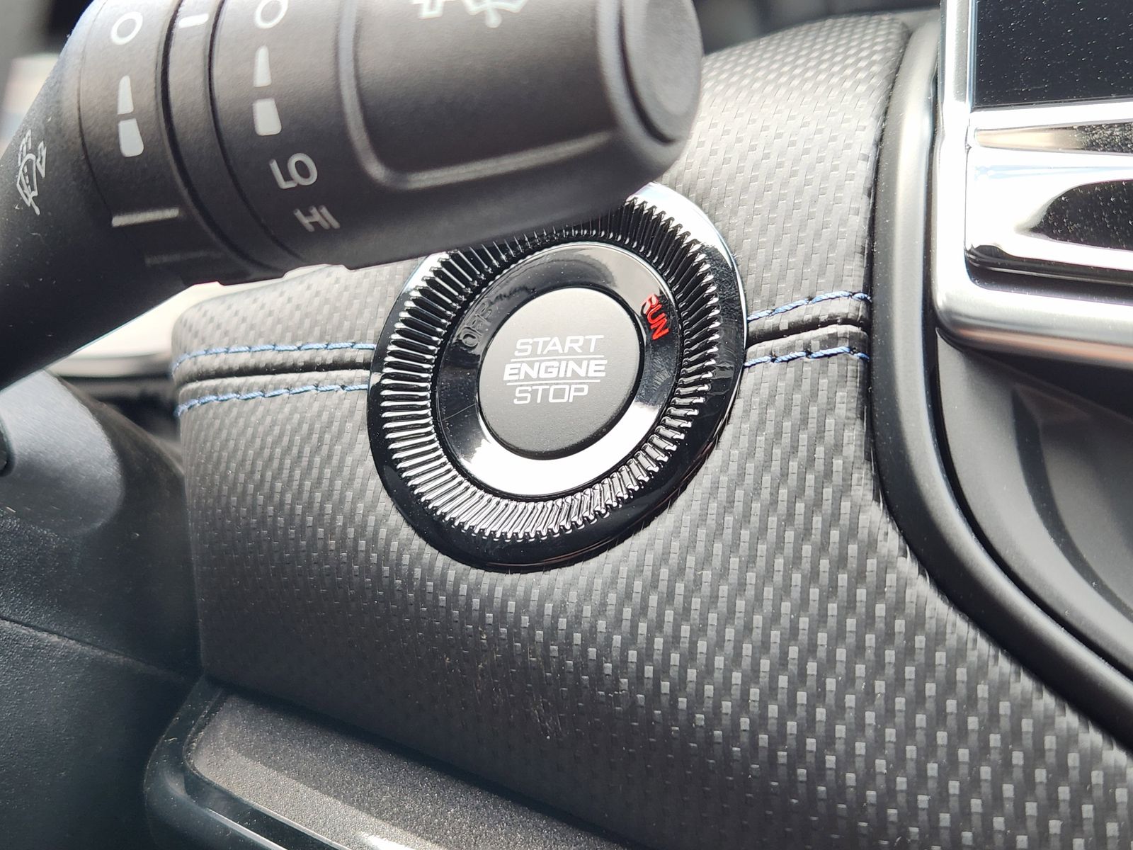 New 2026 Hydro Blue Pearlcoat Jeep LATITUDE ALTITUDE 4X4 image 29