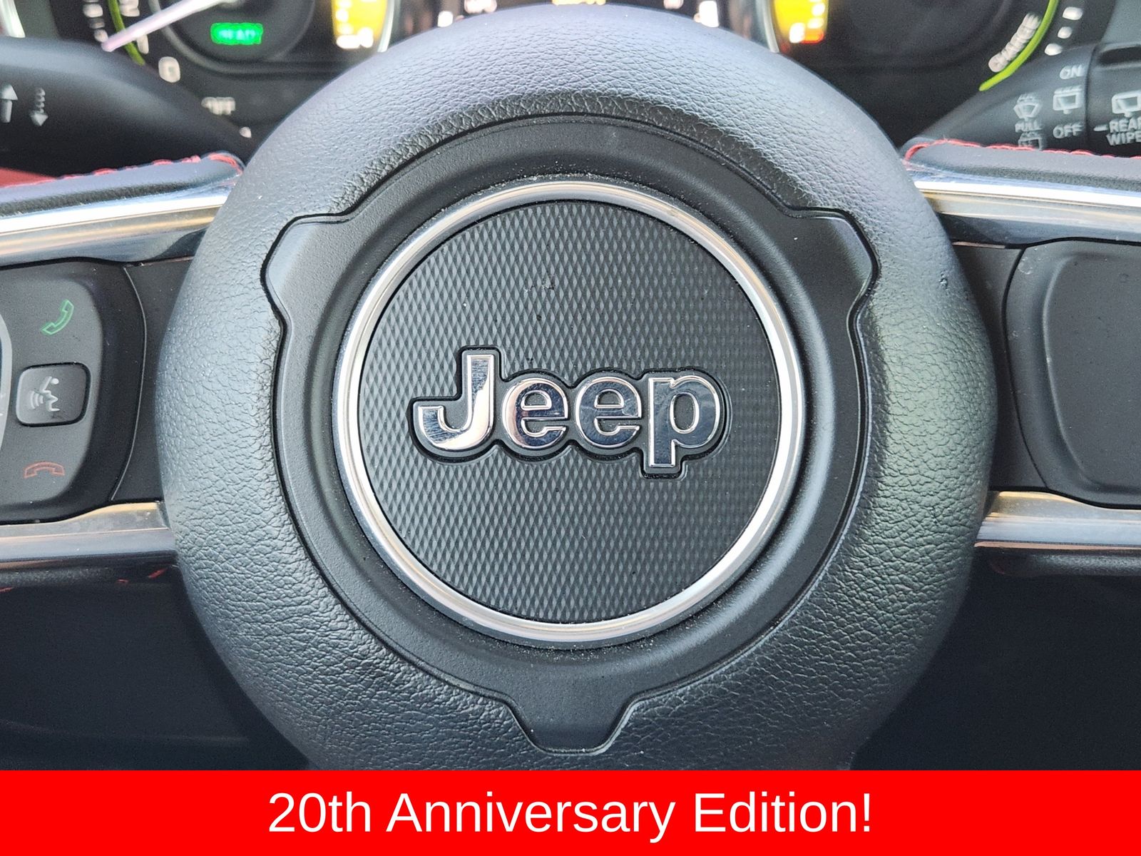 Certified Used 2023 Granite Crystal Jeep Rubicon image 38