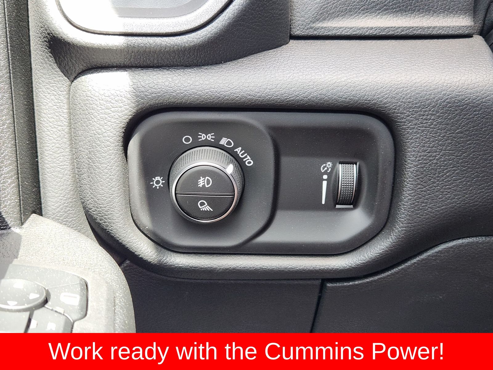 2026 RAM 2500 Tradesman - Photo 31