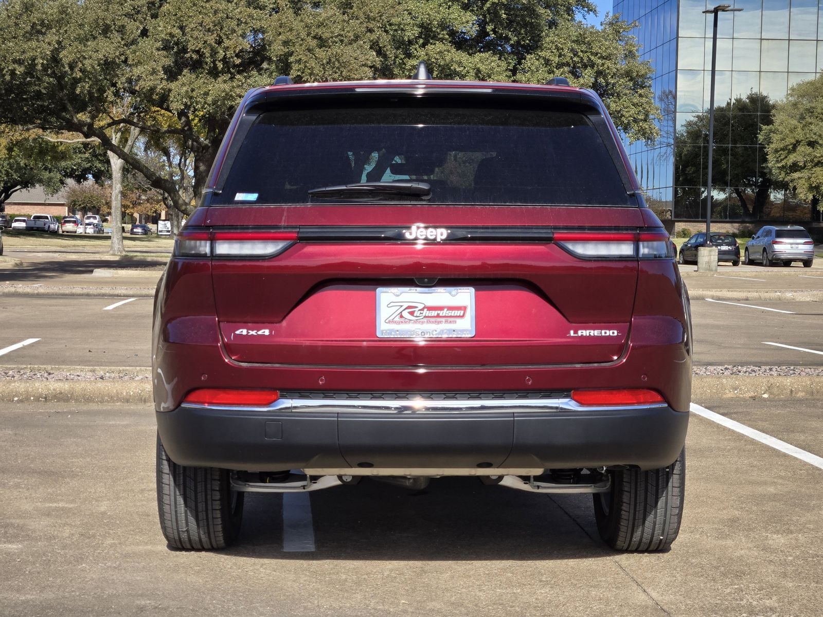New 2025 Velvet Red Pearlcoat Jeep LAREDO X 4X4 image 5