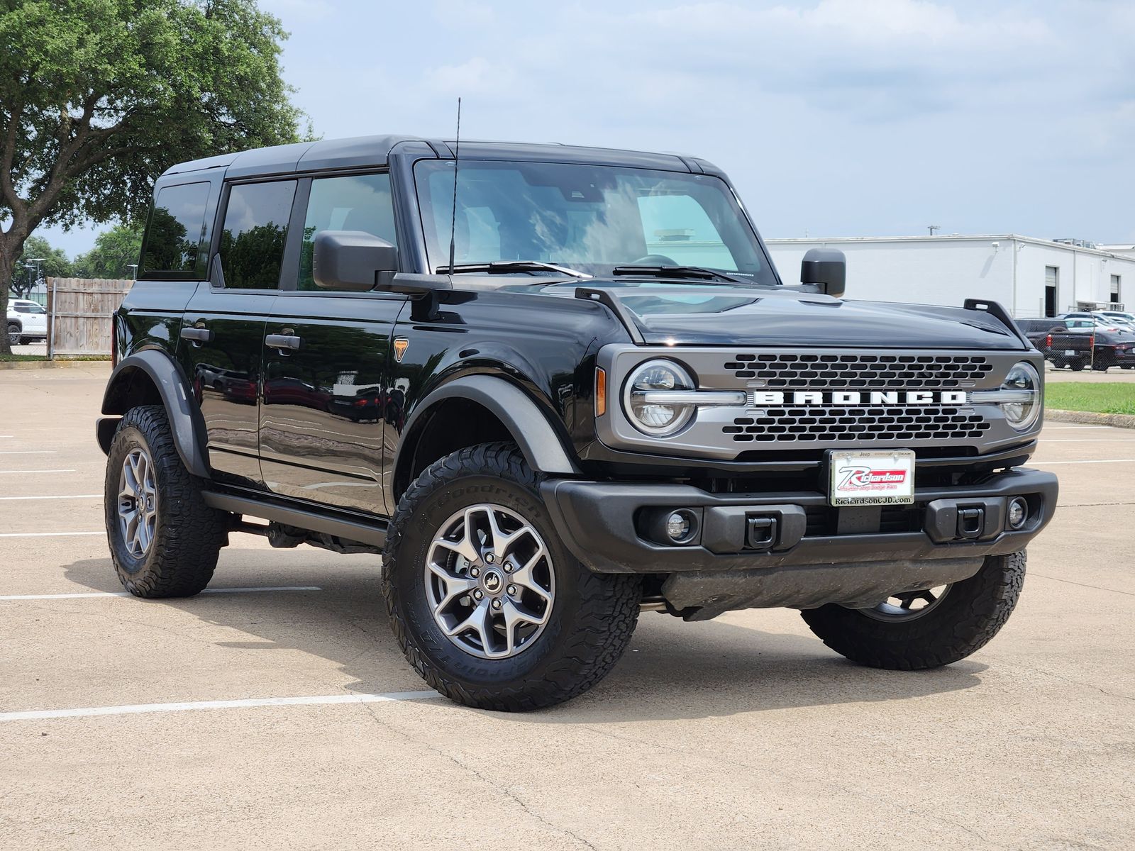 2025 Ford Bronco Badlands 4x4's photo