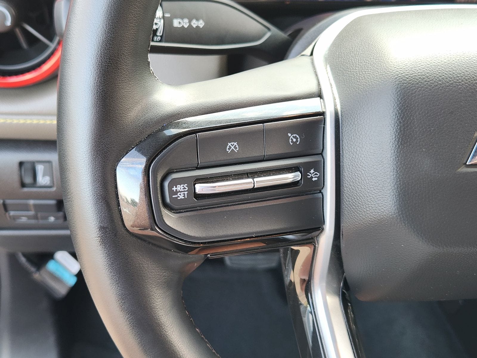 Used 2023 Sterling Gray Chevrolet ZR2 image 36