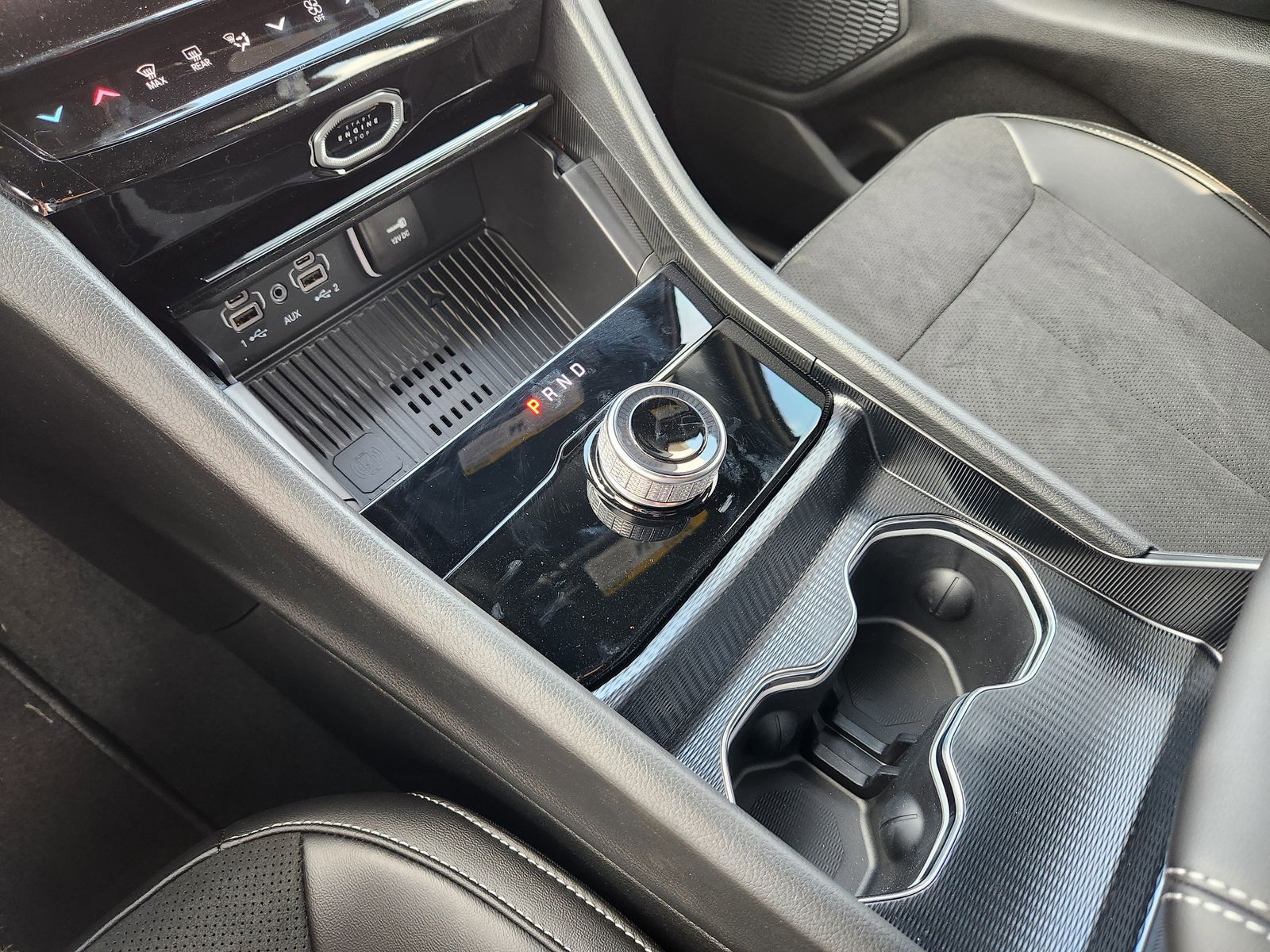 New 2026 Bright White Jeep L LAREDO ALTITUDE 4X2 image 27