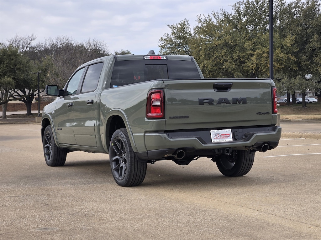 New 2026 Ram 1500 LARAMIE CREW CAB 4X4 5'7 BOX Pickup