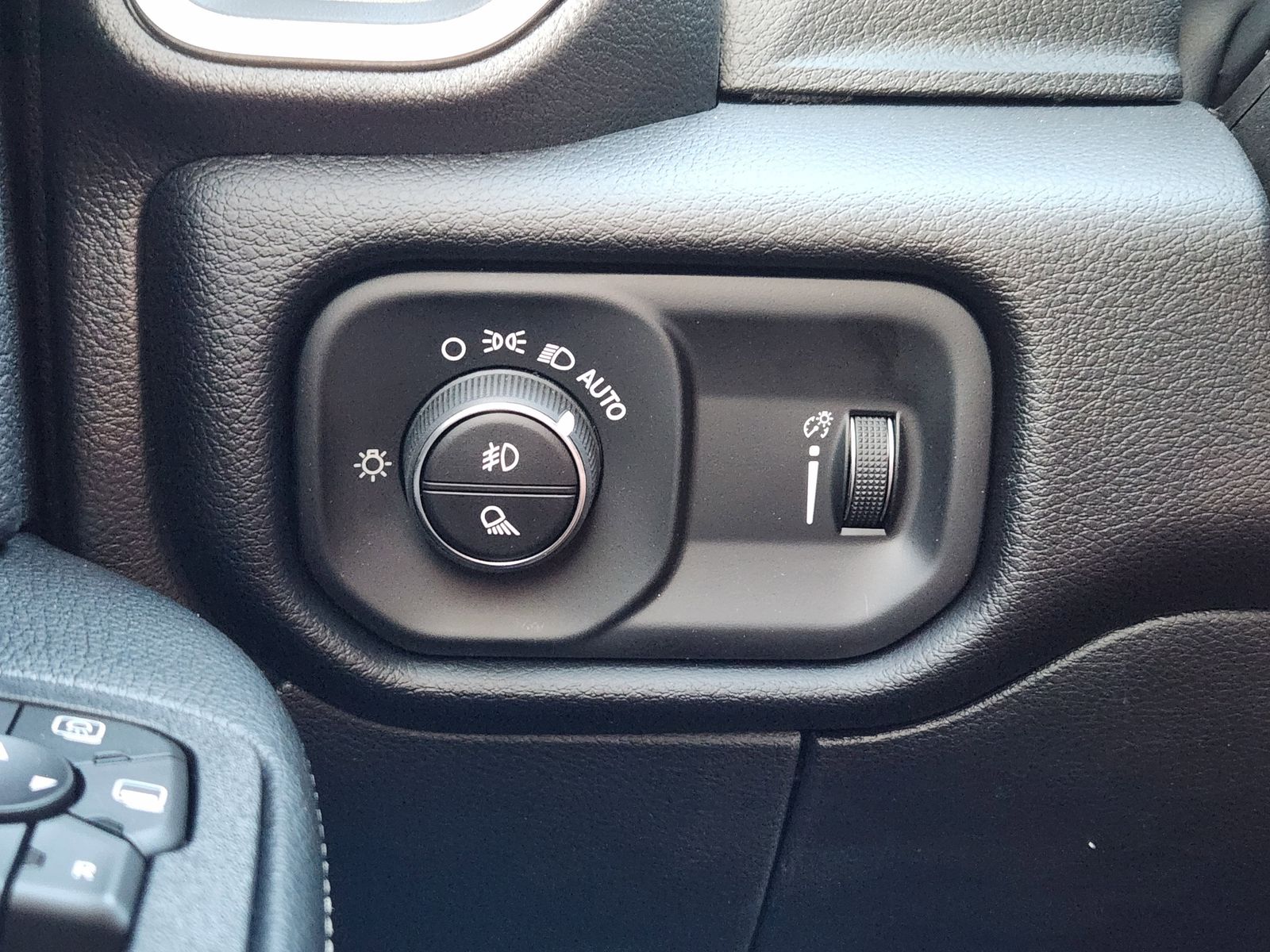 New 2026 Molten Red Pearlcoat Ram LONE STAR CREW CAB 4X4 6