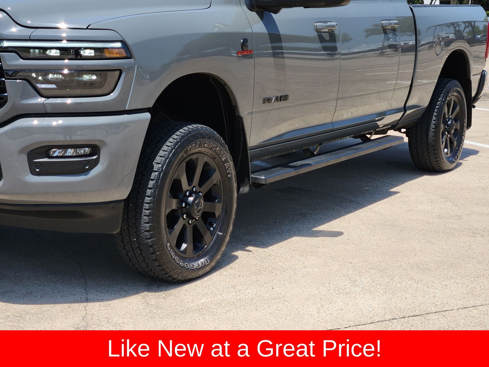 Used 2026 Ceramic Gray Clearcoat Ram Laramie image 12