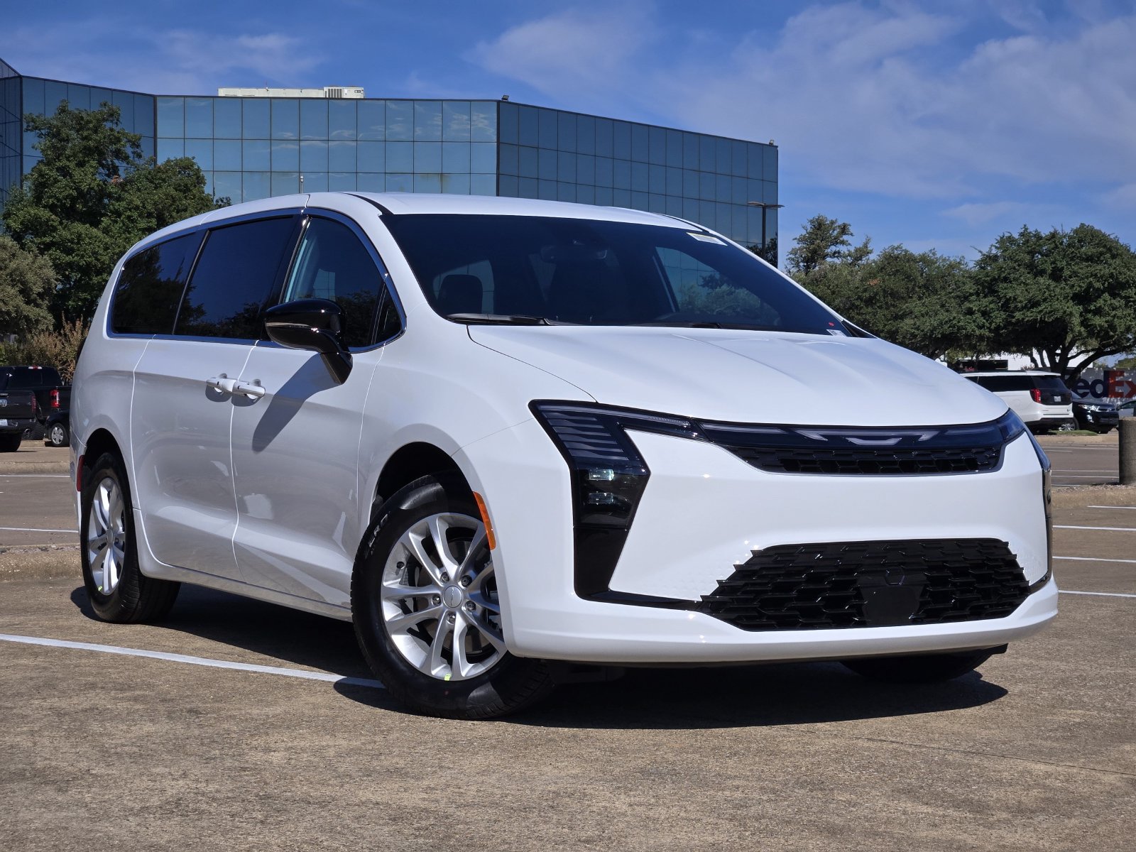 2027 Chrysler Pacifica SELECT Passenger Van