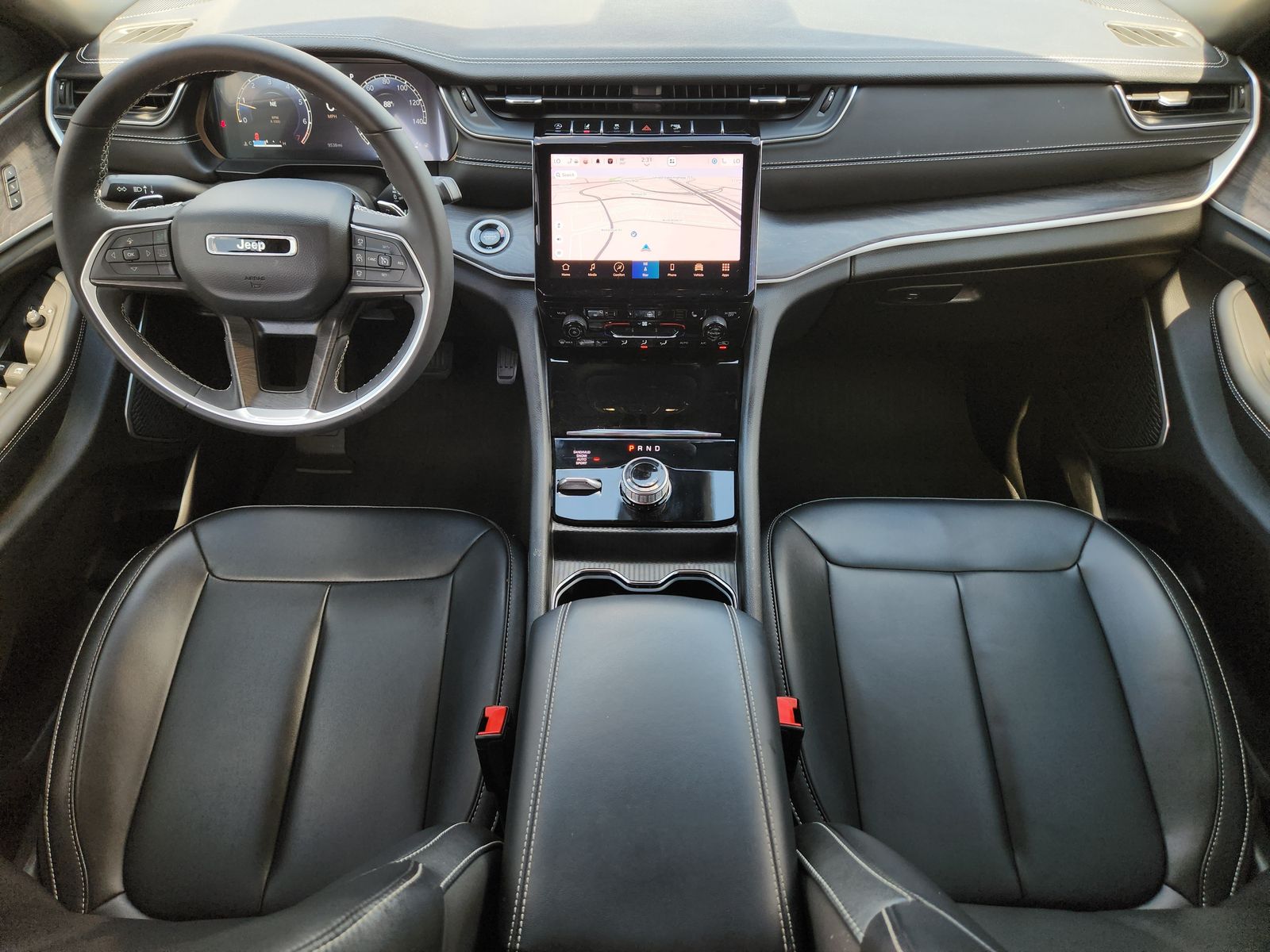 Used 2024 Midnight Sky Jeep Limited image 36