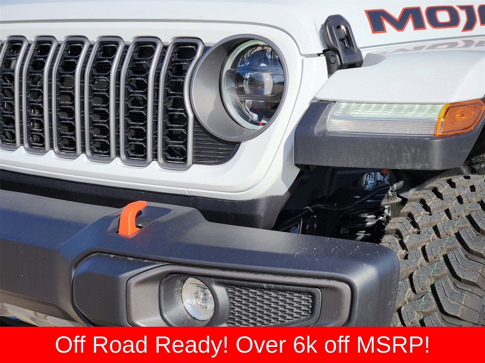 New 2026 Bright White Jeep MOJAVE 4X4 image 8