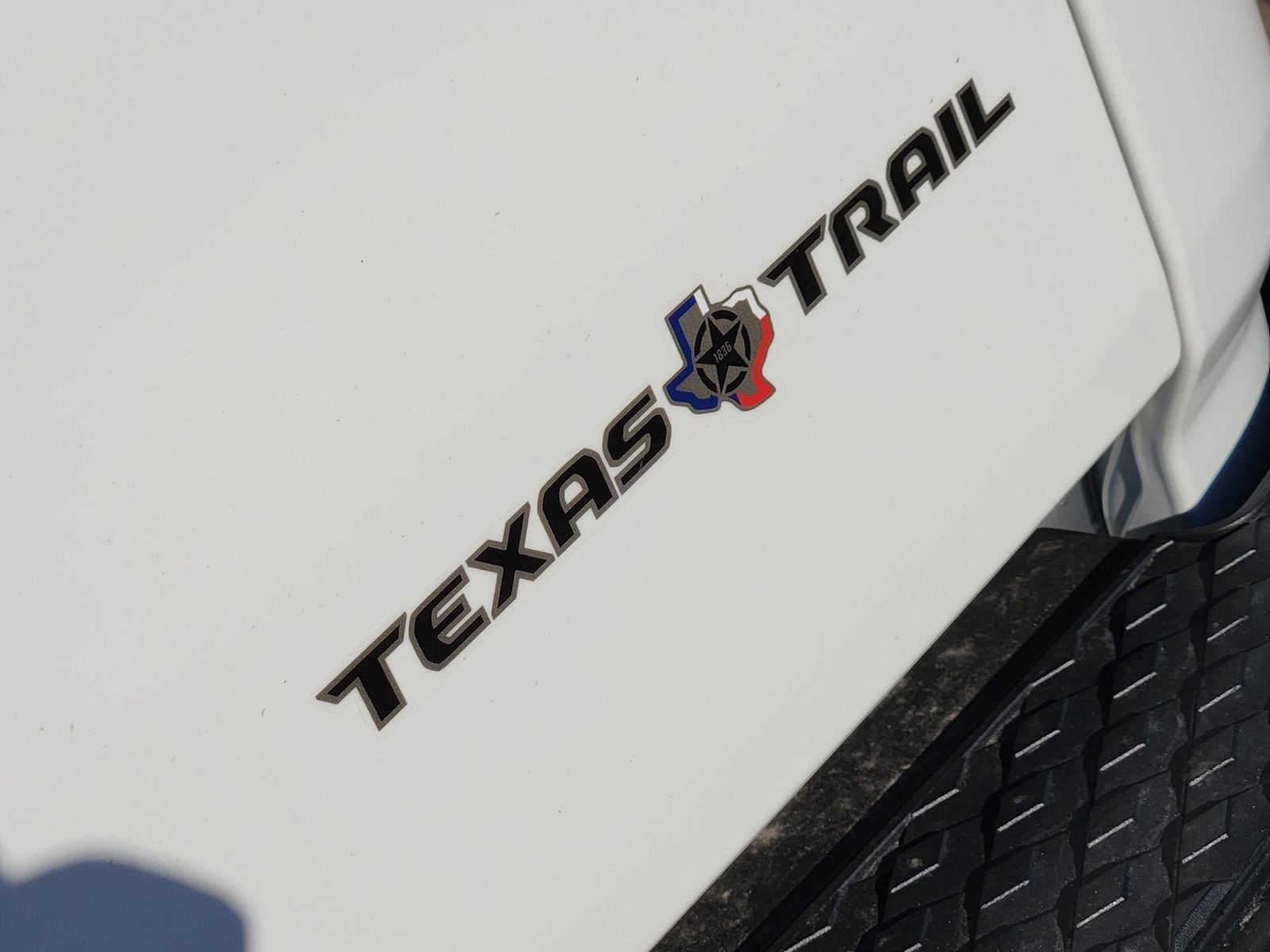 New 2026 Bright White Jeep TEXAS TRAIL 4X4 image 19
