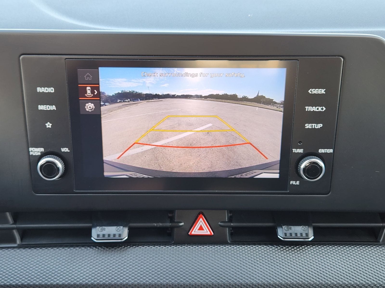 Used 2024 Snow White Pearl Kia LX image 25