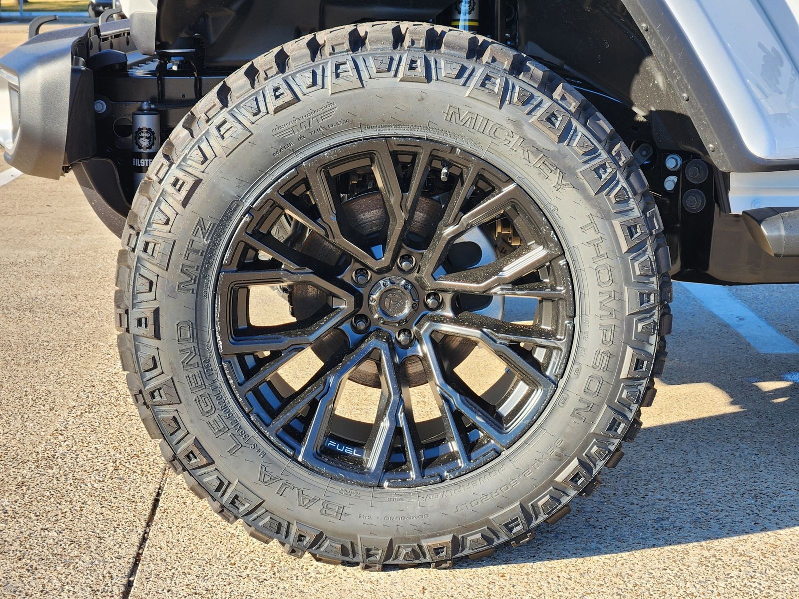 New 2026 Bright White Jeep TEXAS TRAIL 4X4 image 20