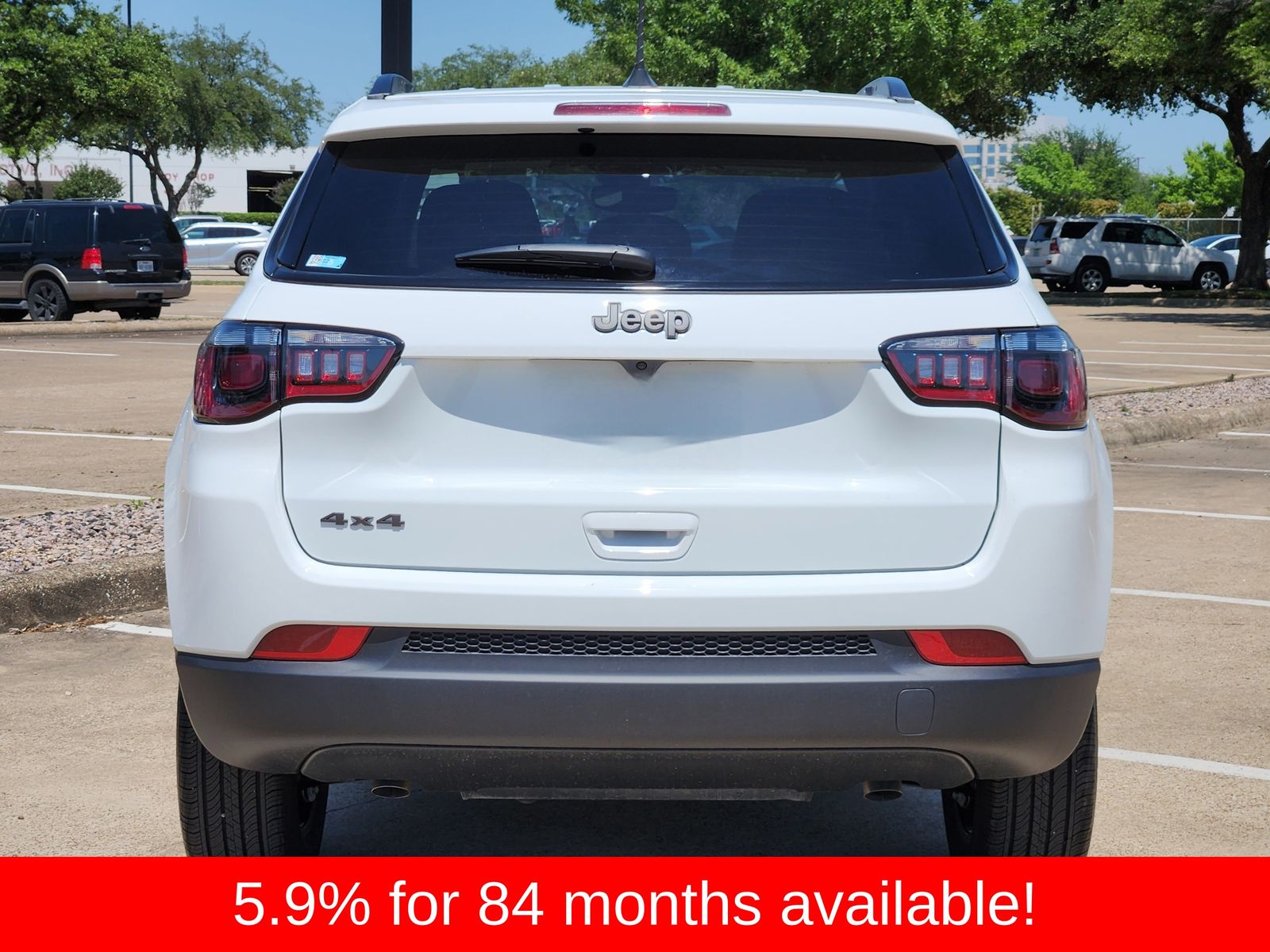 New 2026 Bright White Jeep LATITUDE ALTITUDE 4X4 image 5
