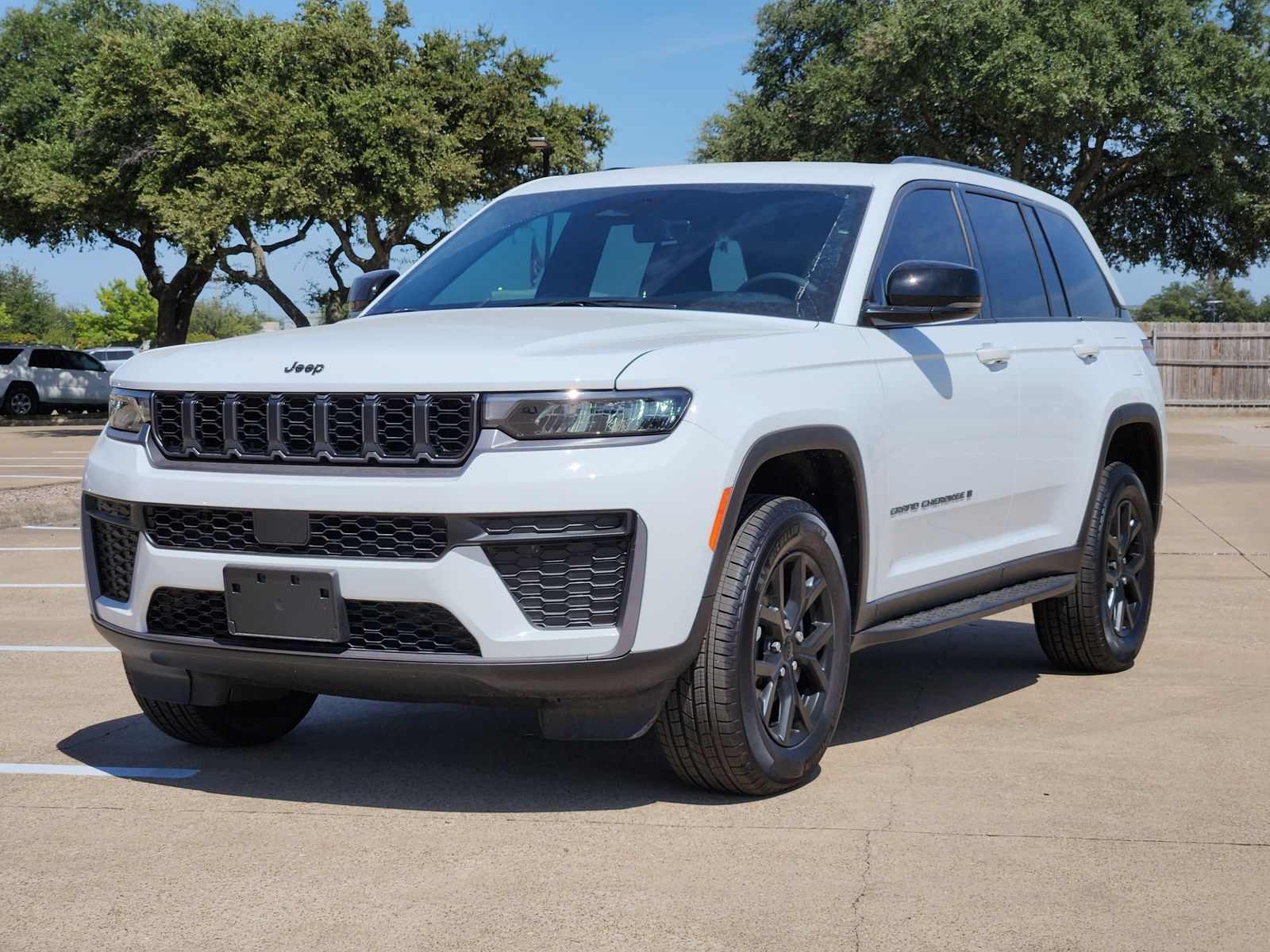 New 2026 Bright White Jeep LAREDO ALTITUDE 4X2 image 2