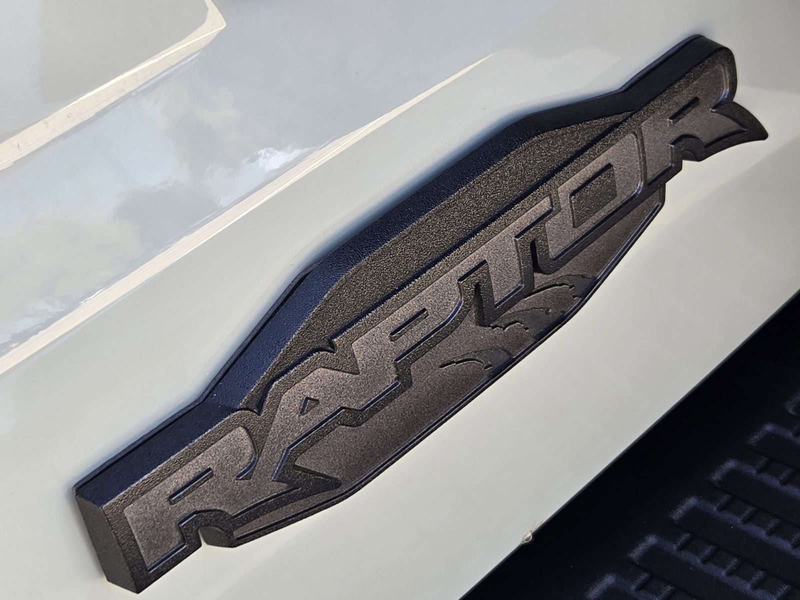 Used 2024 Cactus Ford Raptor image 16