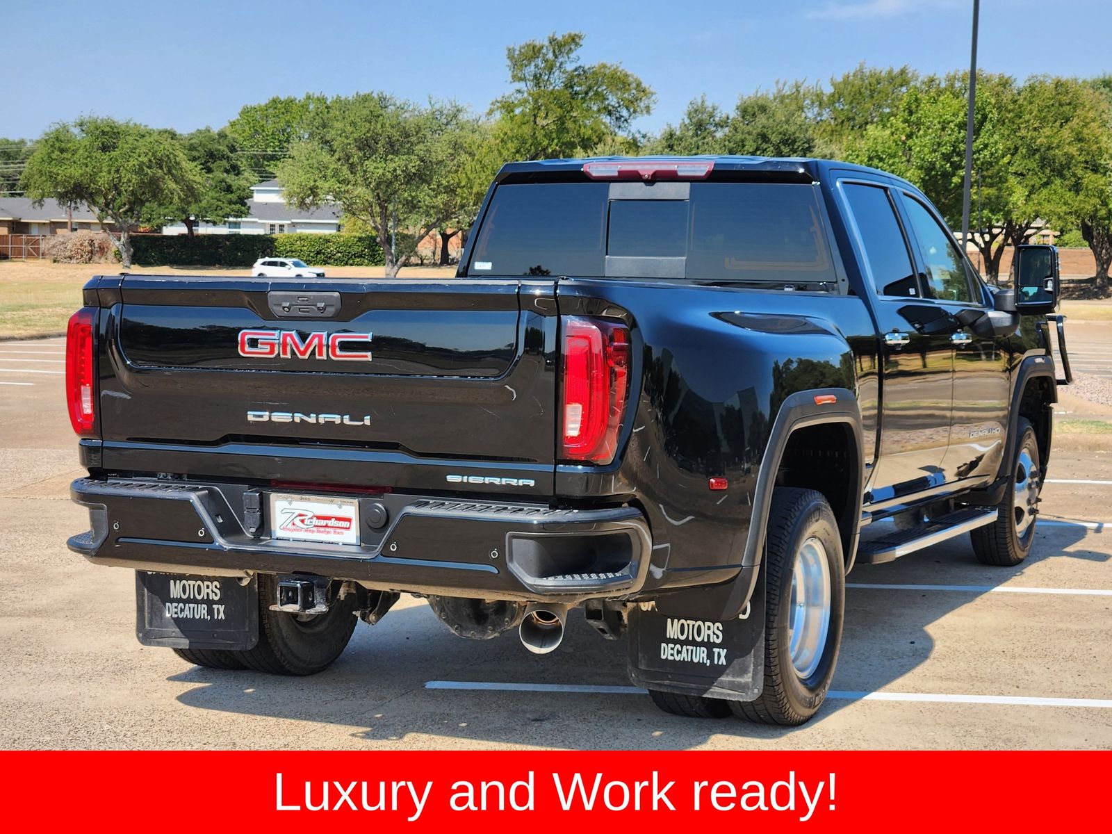 Used 2022 Onyx Black GMC Denali image 6