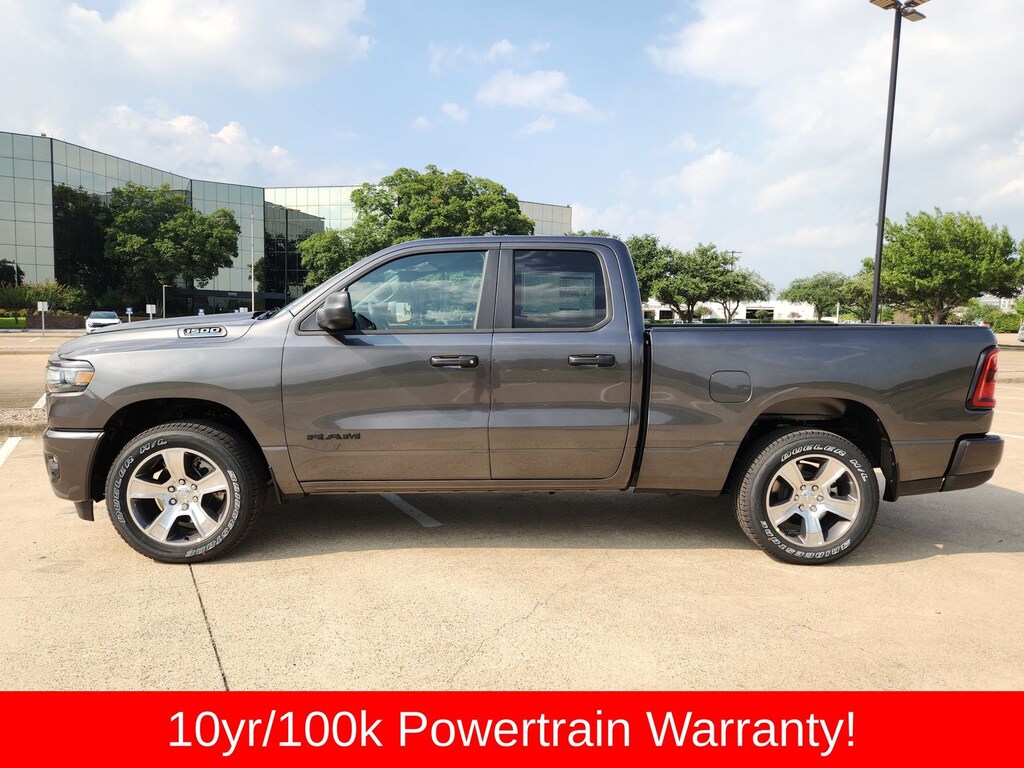 New 2026 Ram 1500 EXPRESS QUAD CAB 4X2 6'4 BOX Pickup